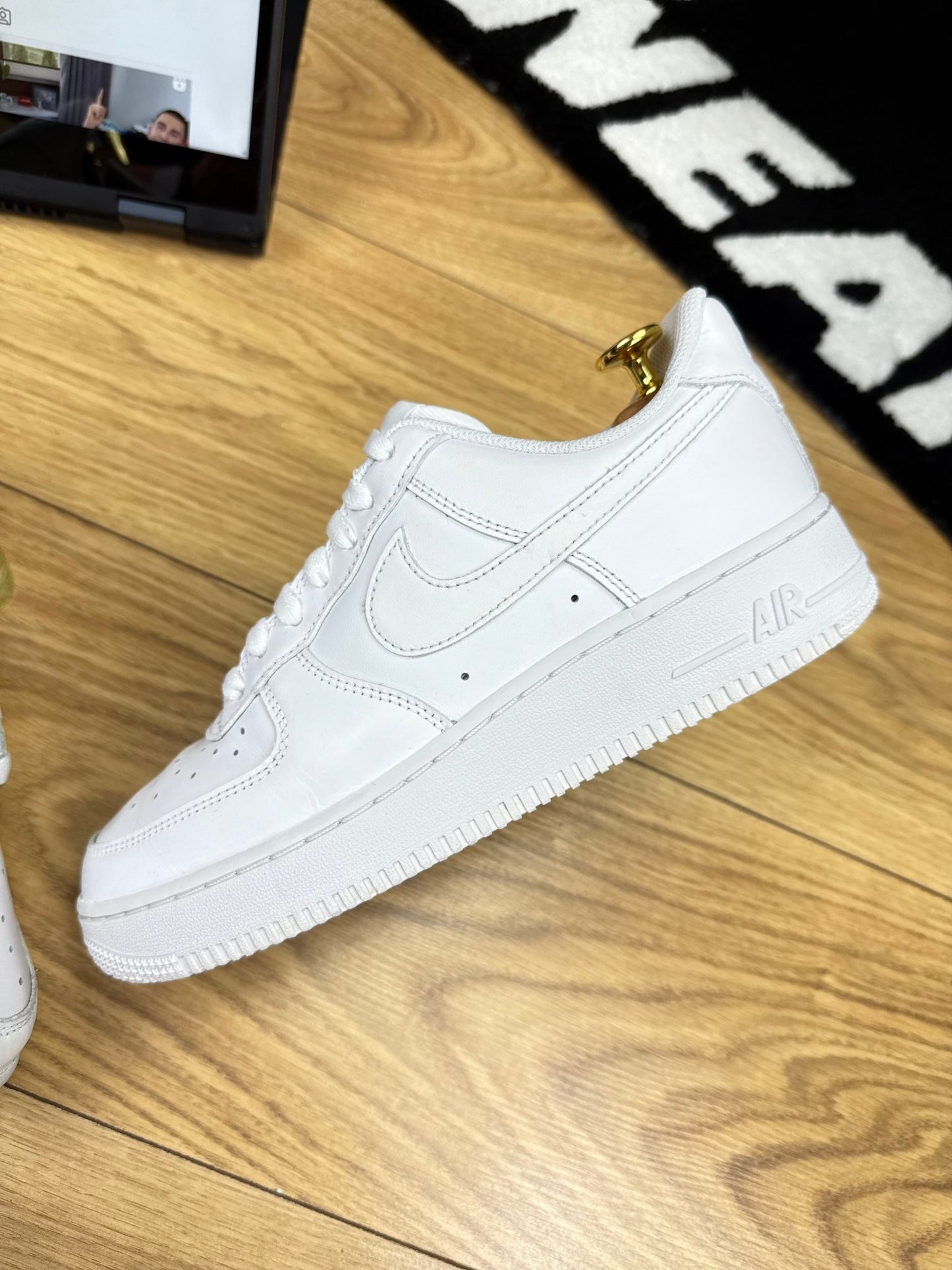 Nike Air Force 1 Low (38.5)