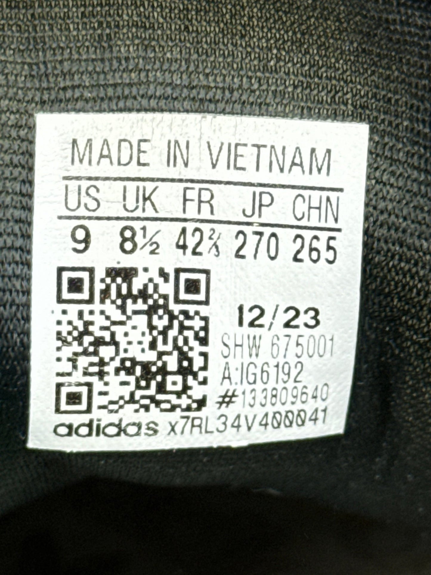 Adidas Spezial (42 2/3)