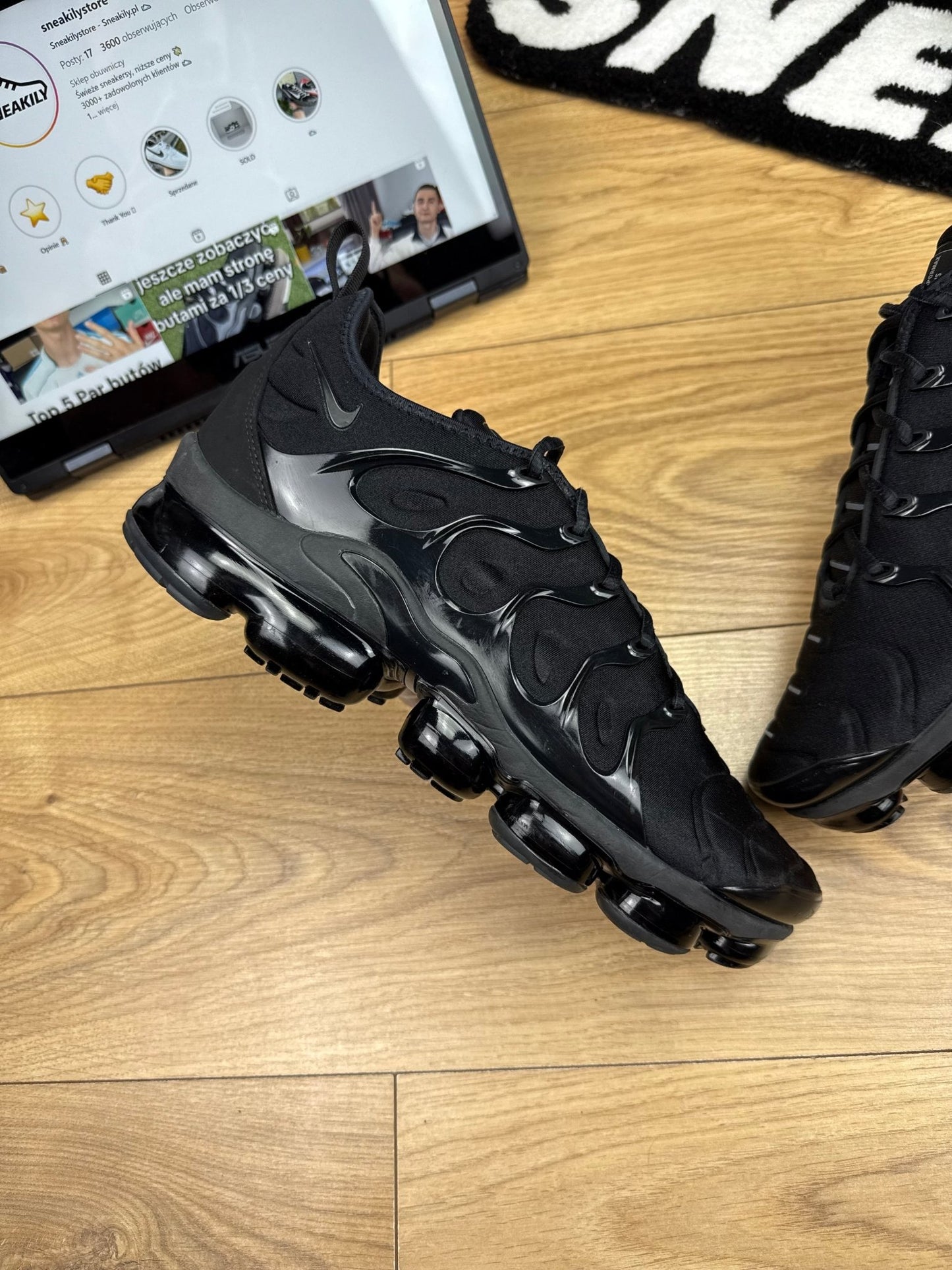 Nike Air Vapormax Plus (45.5)