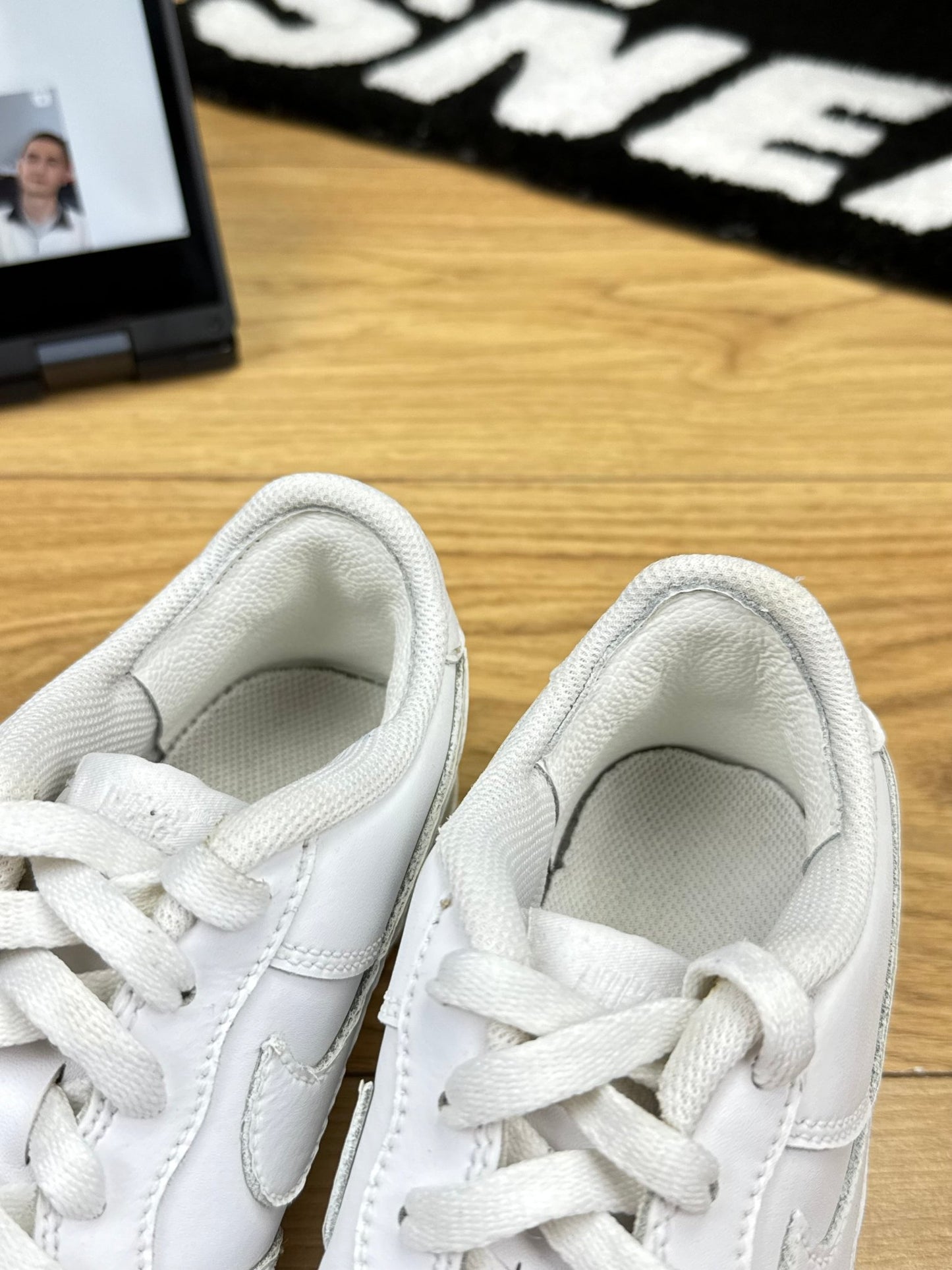 Nike Air Force 1 Low (38)