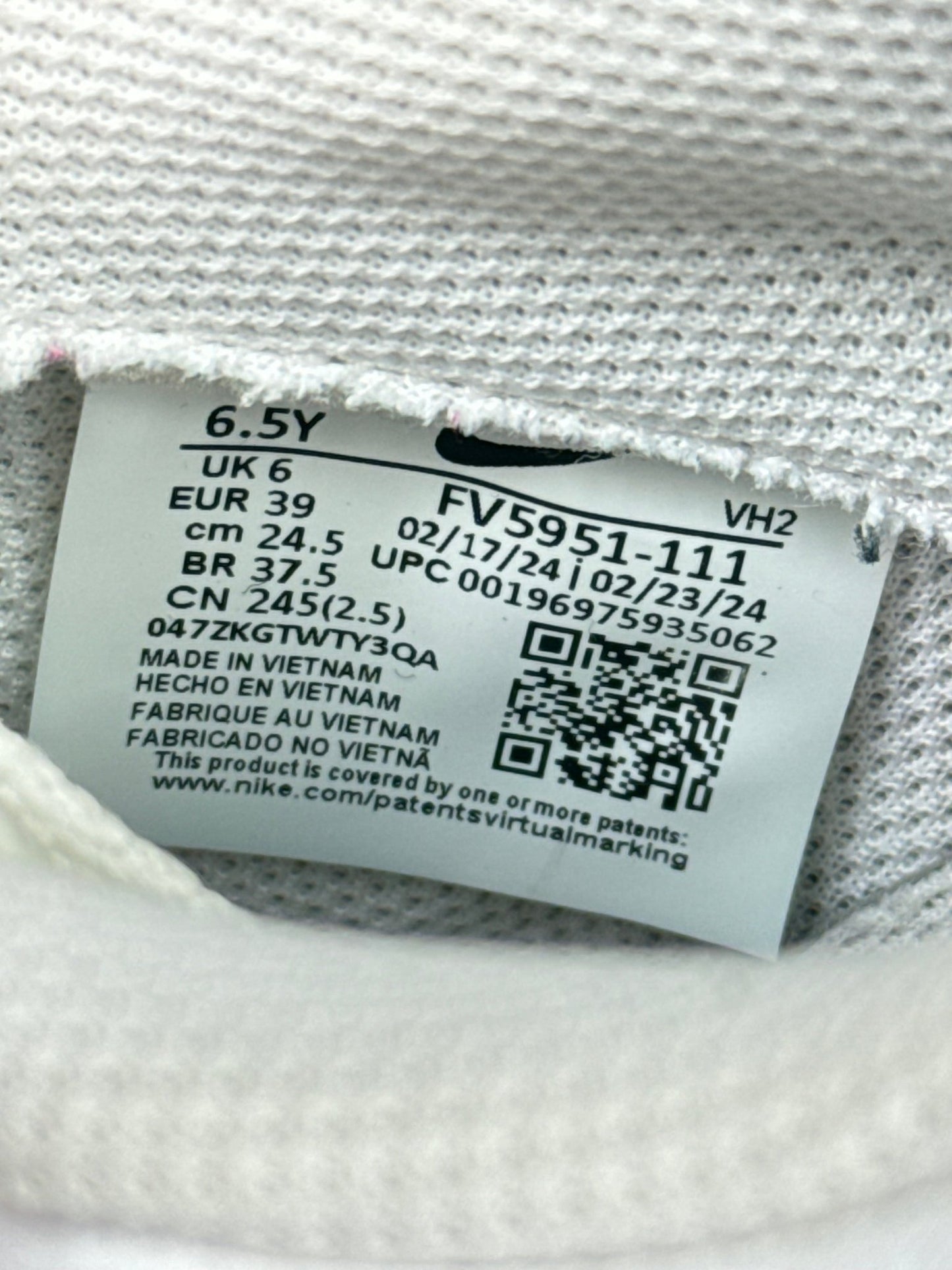 Nike Air Force 1 Low (39)