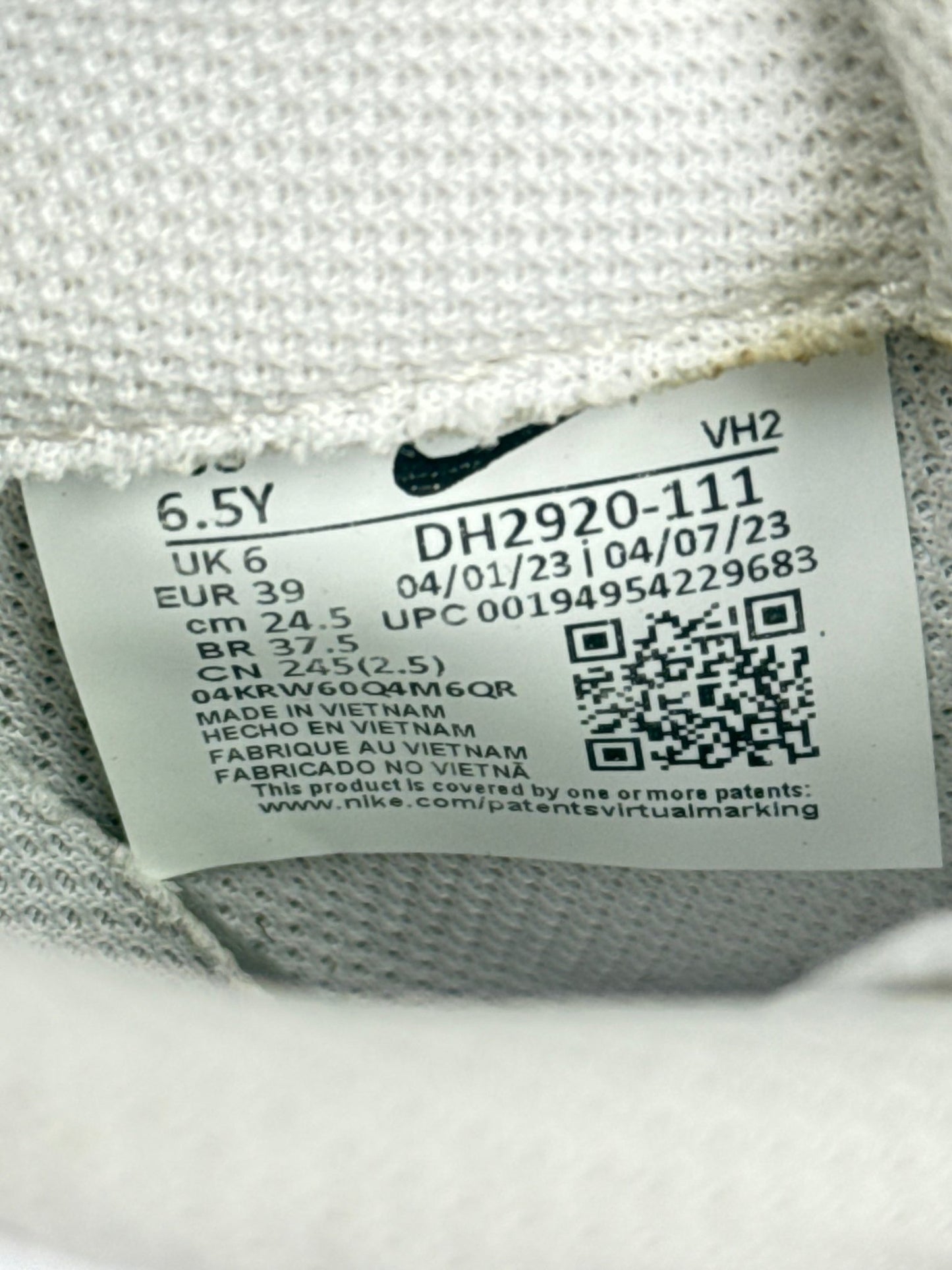 Nike Air Force 1 Low (39)