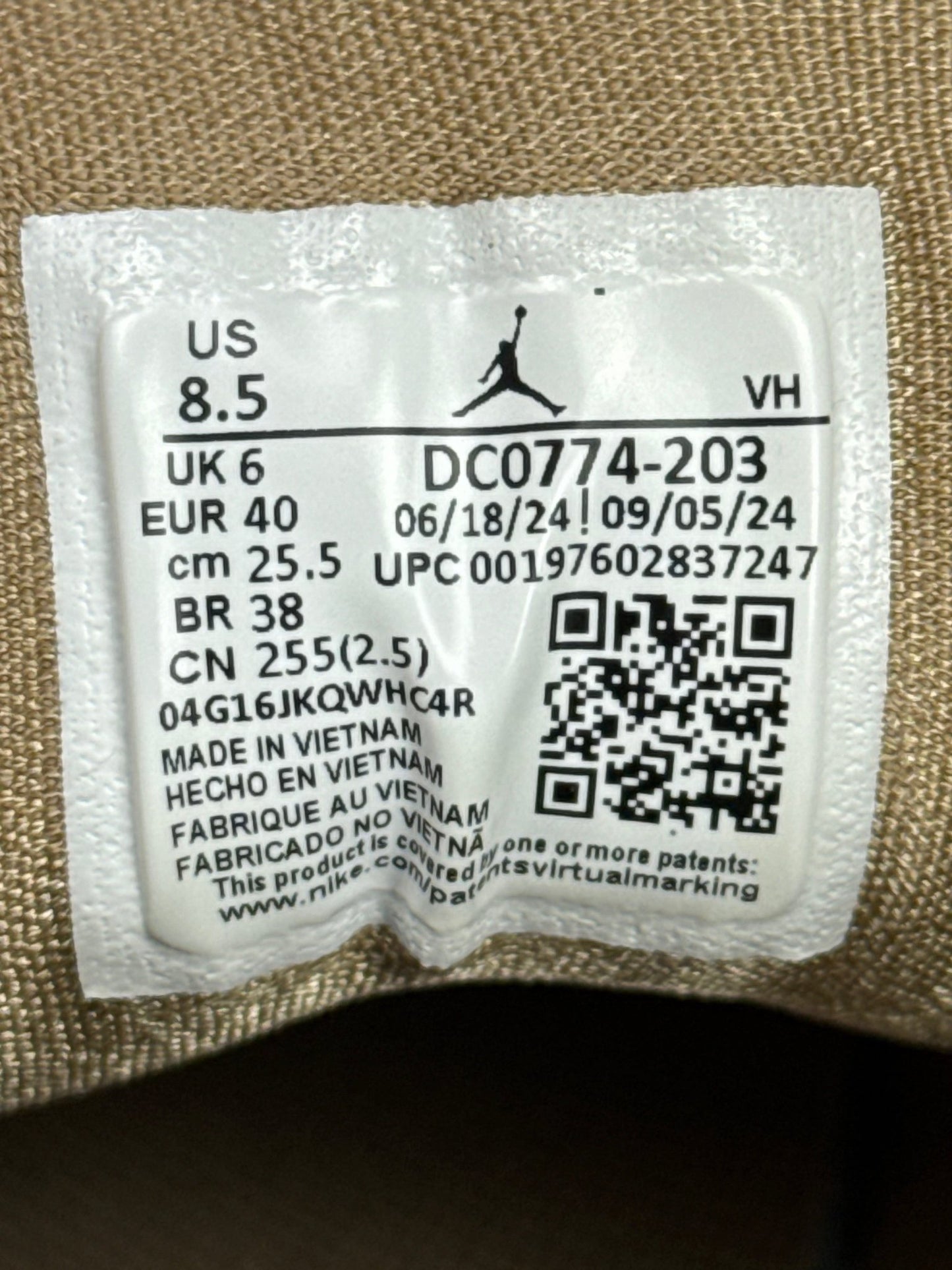 Nike Air Jordan 1 Low (40) - sneakilystore