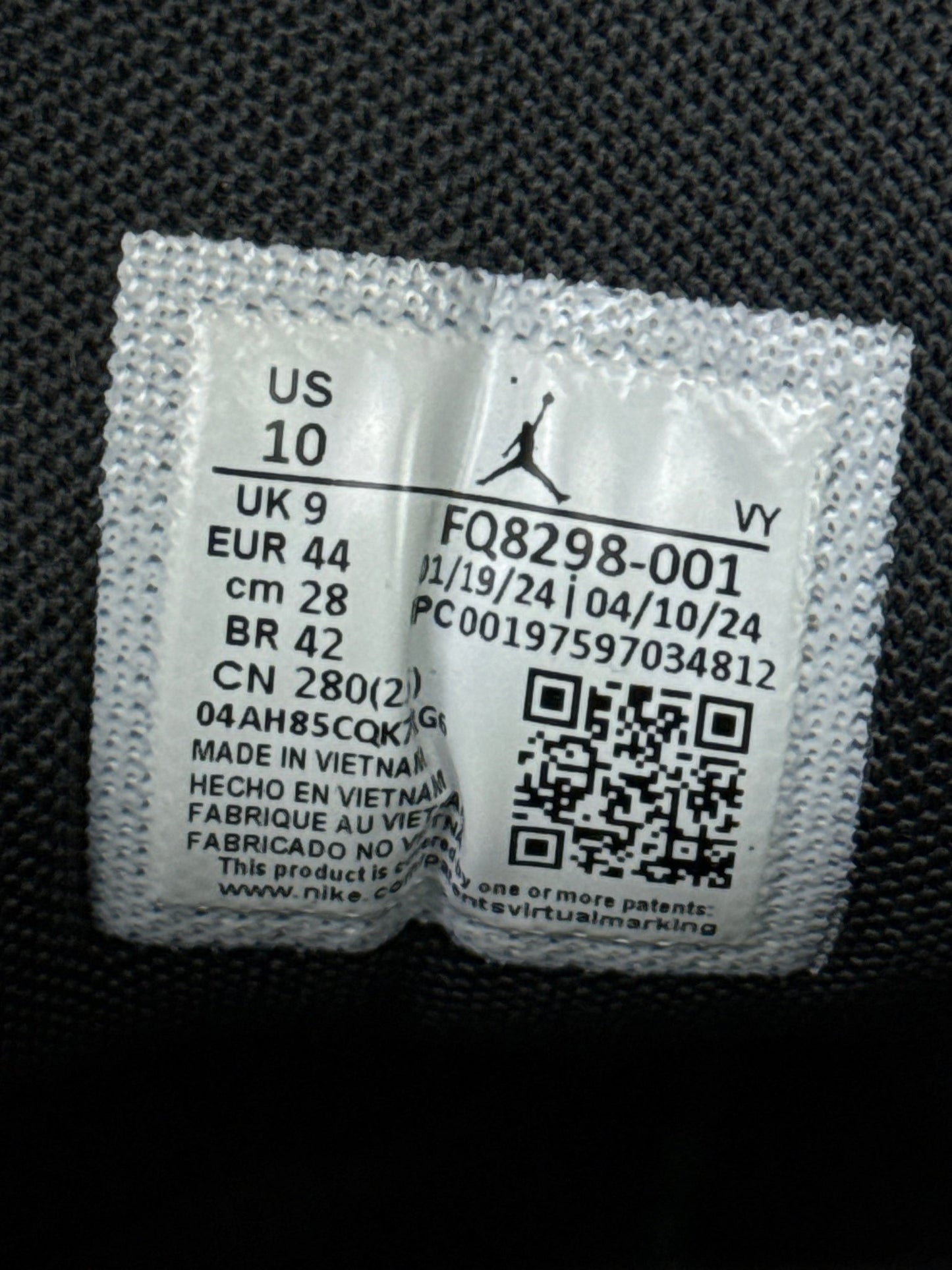 Nike Air Jordan Max Aura 6 (44)