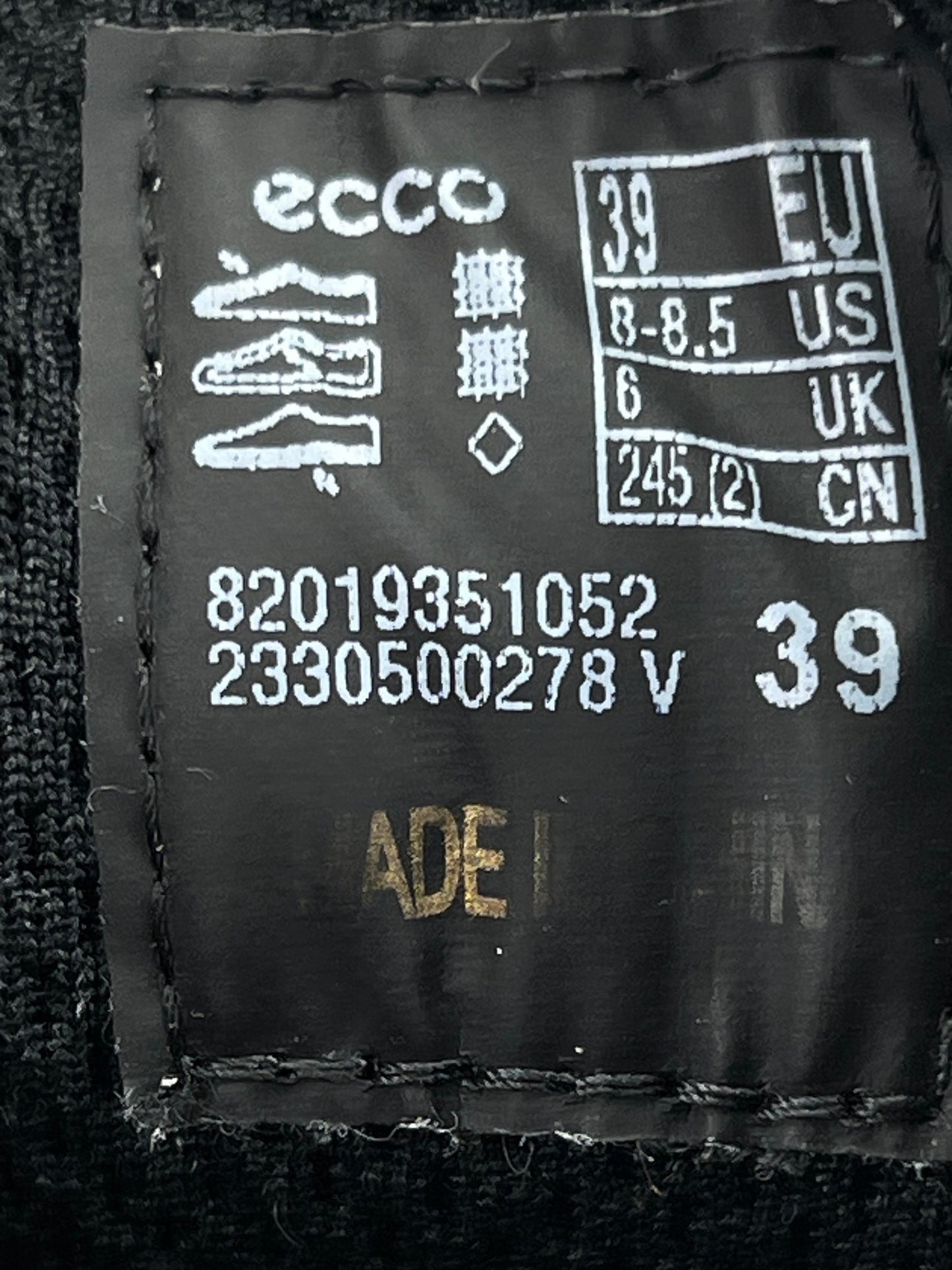Ecco MX — buty sportowe damskie w bardzo dobrym stanie rozmiar 39, opcjonalne zdjęcie 1