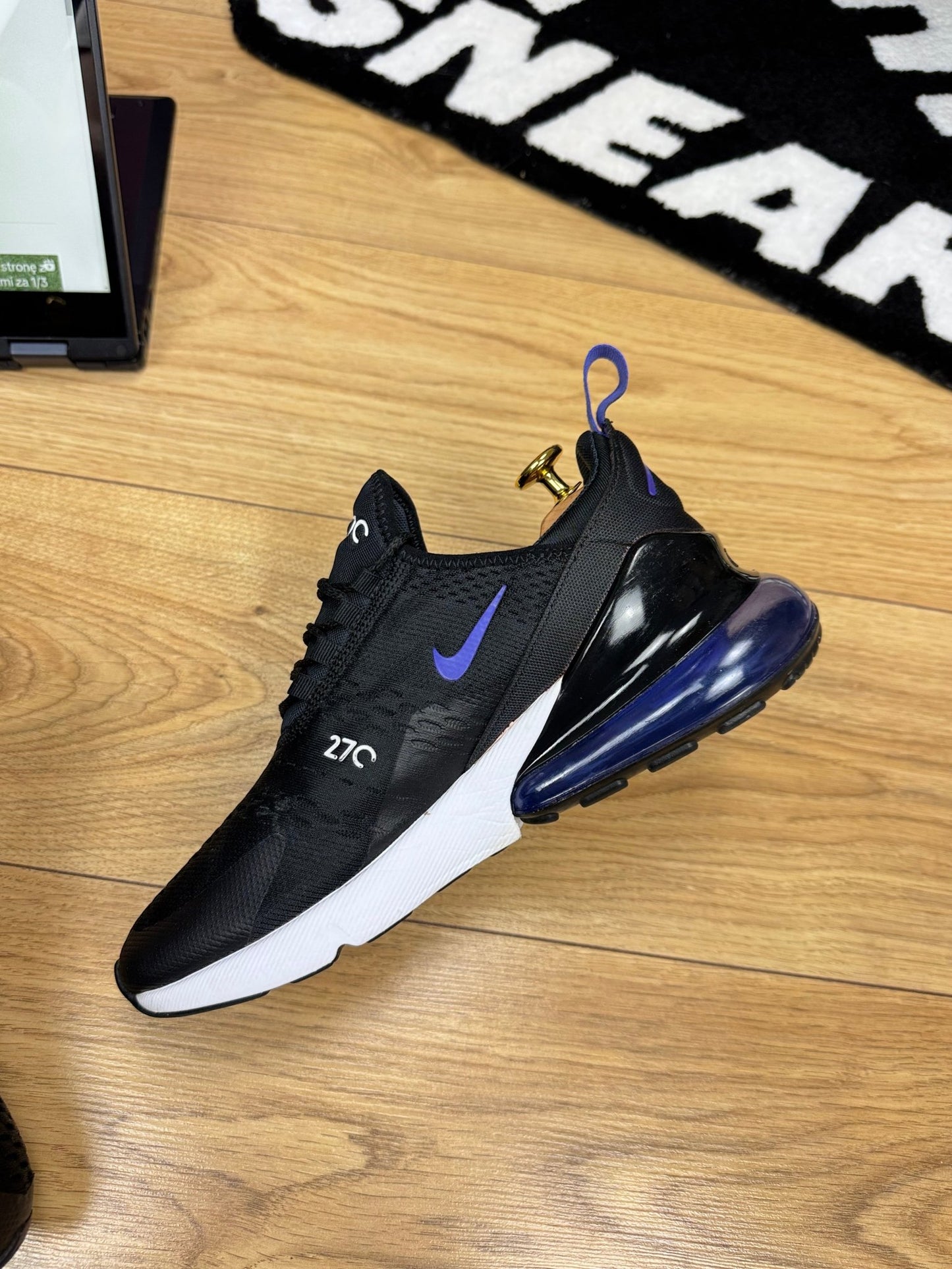 Nike Air Max 270 (40)