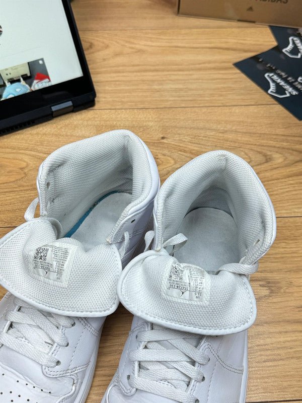 Nike Air Jordan 1 Mid (45.5)