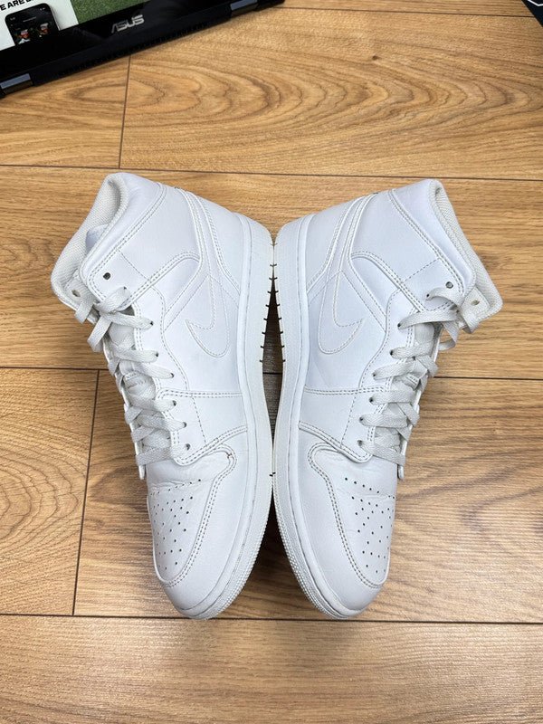 Nike Air Jordan 1 Mid (45.5)