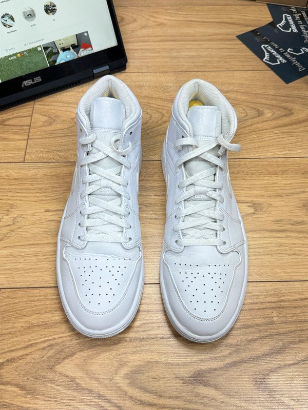Nike Air Jordan 1 Mid (45.5)