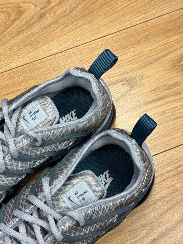 Nike Air Vapormax Plus (42.5)