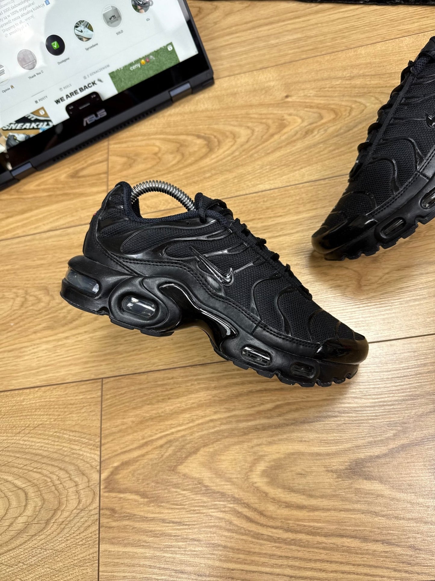 Nike Air Max Plus TN (37.5)