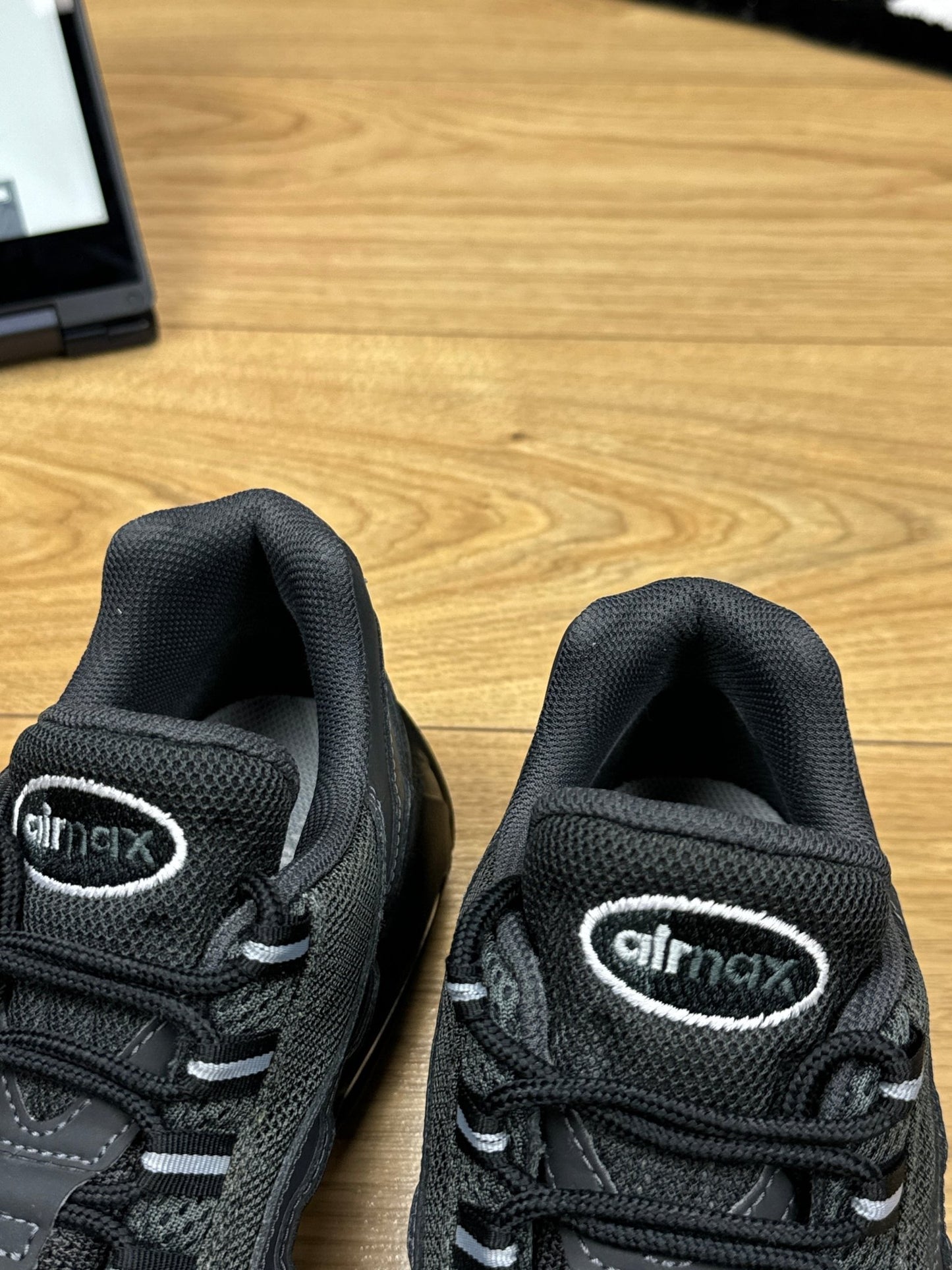 Nike Air Max 95 (42.5)