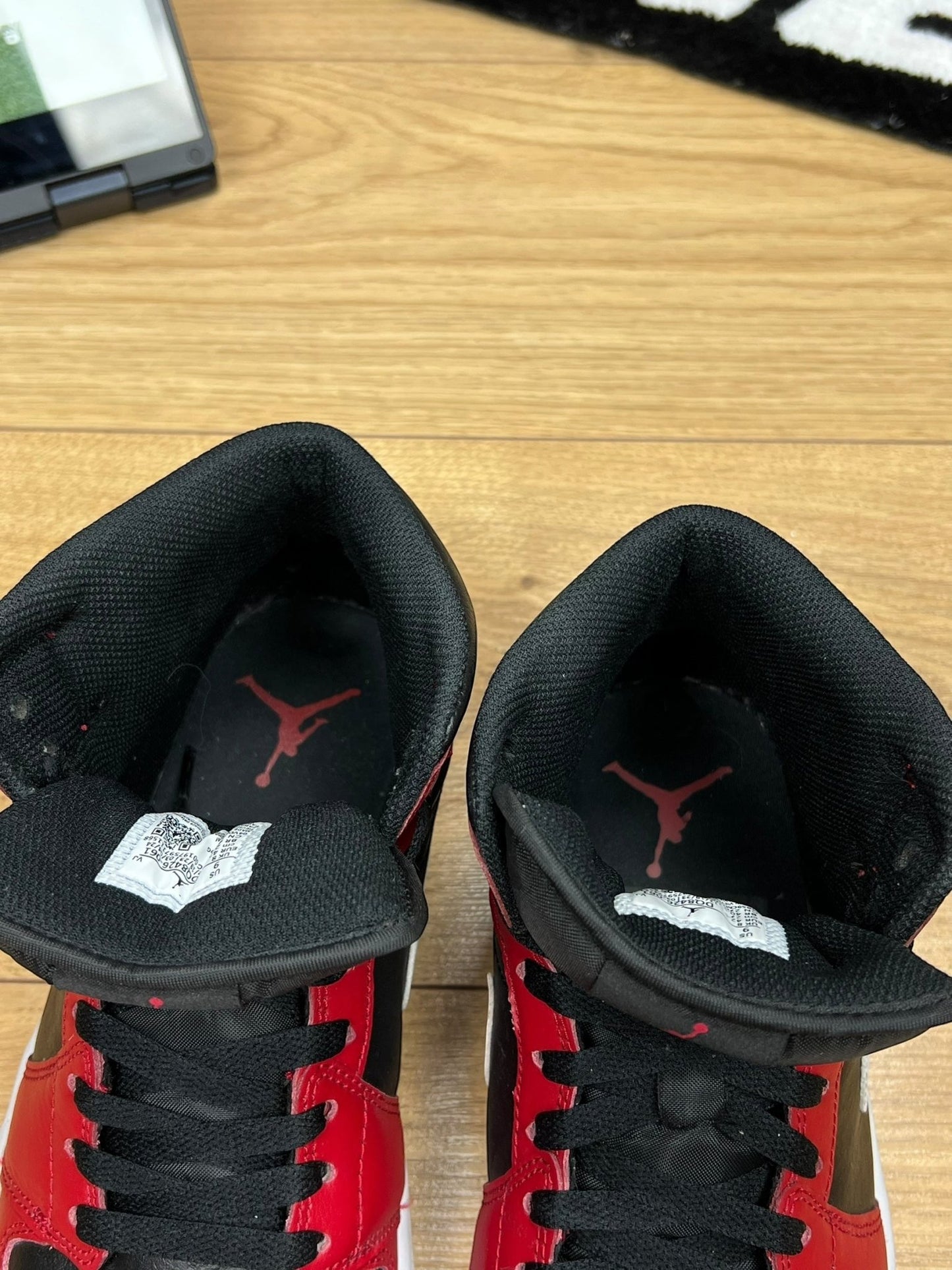 Nike Air Jordan 1 Mid (42.5)
