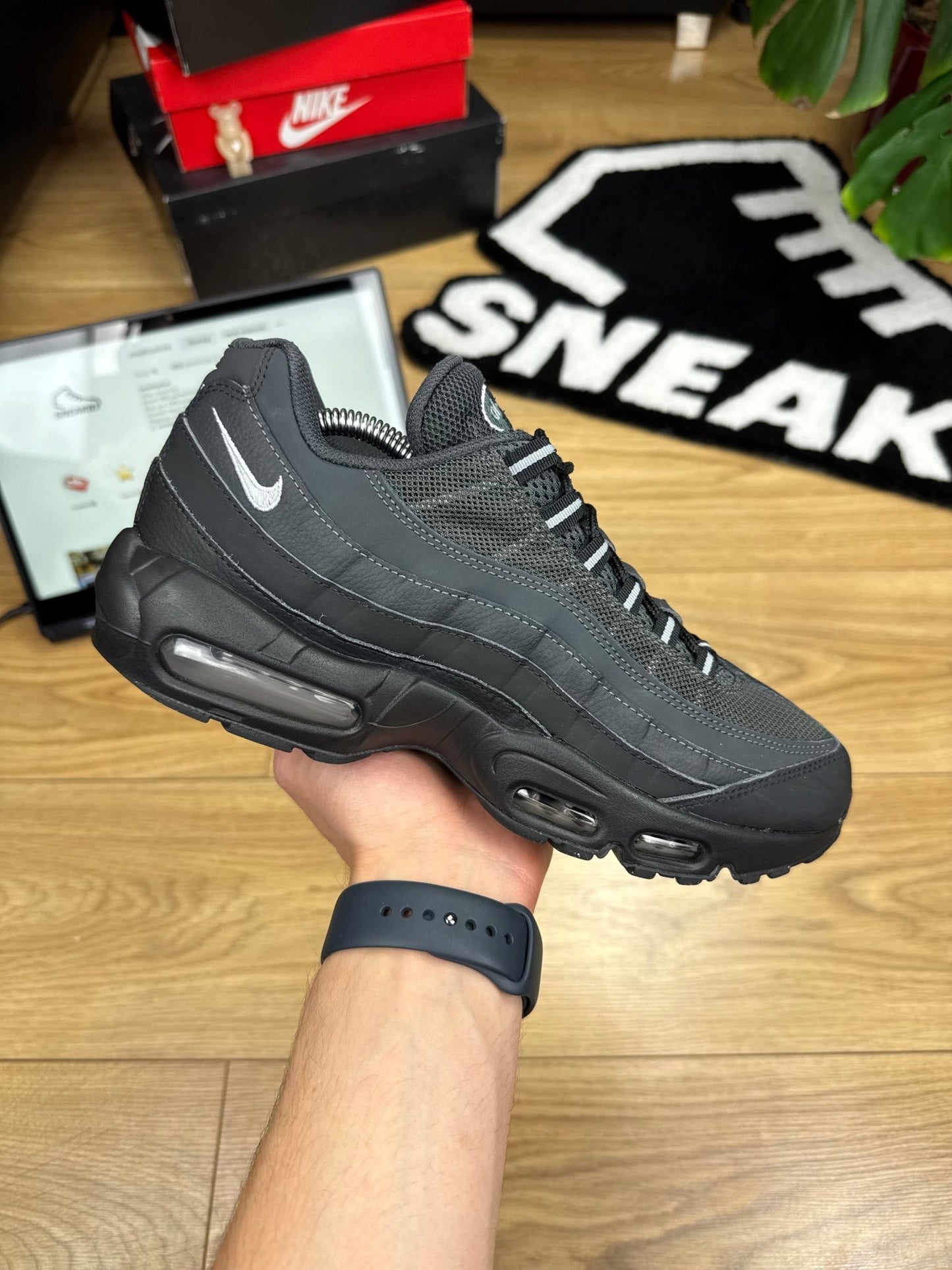 Nike Air Max 95 (42.5)