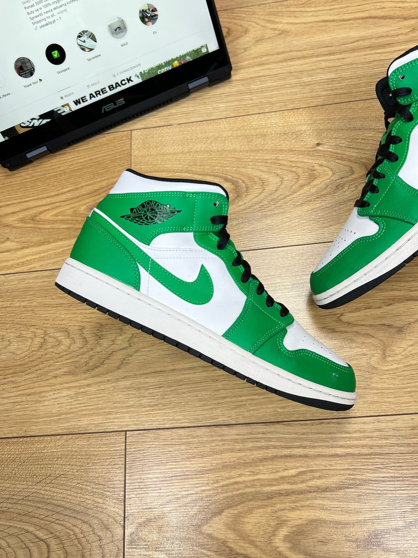 Nike Air Jordan 1 Mid (44)