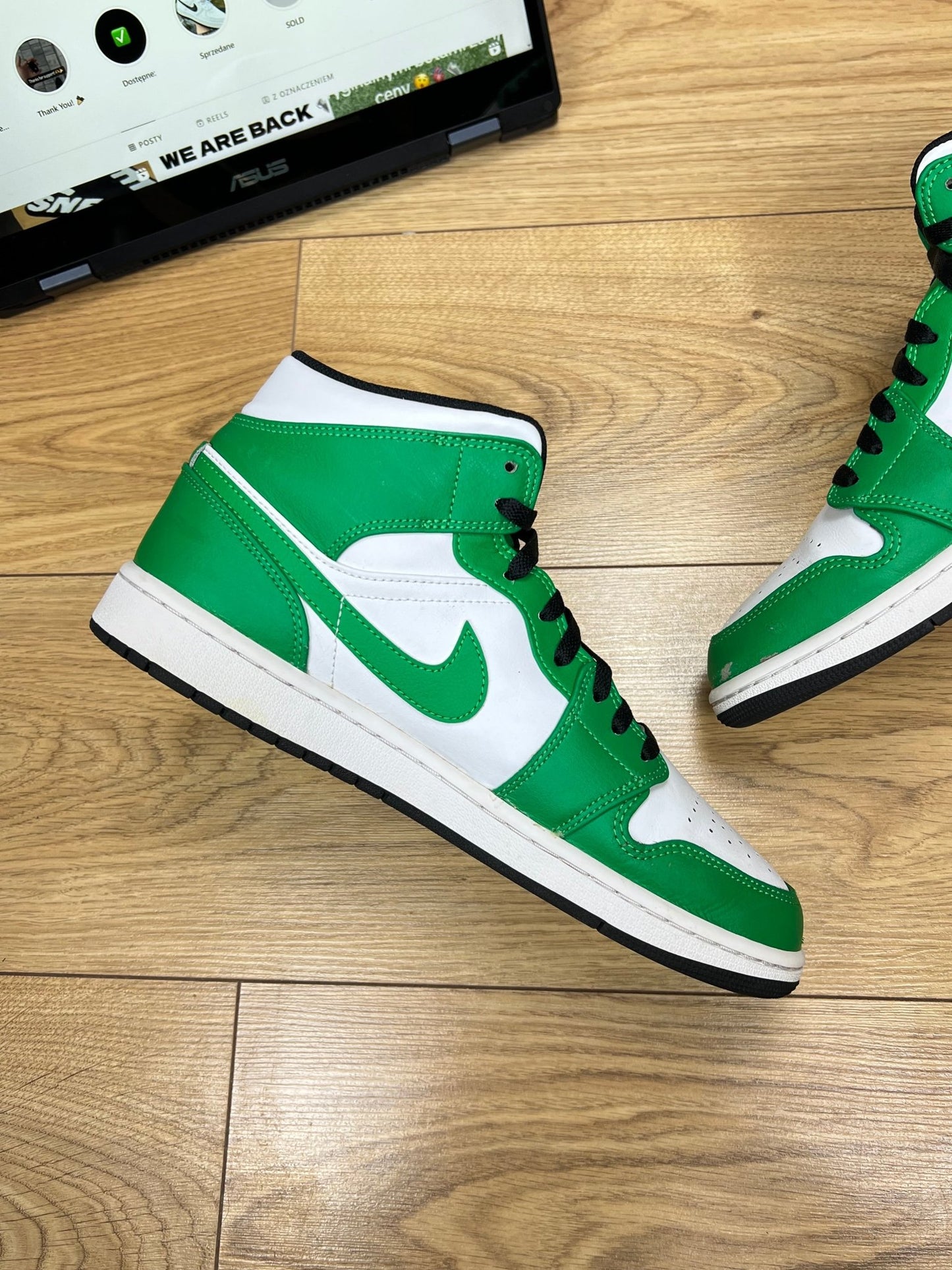 Nike Air Jordan 1 Mid (44)