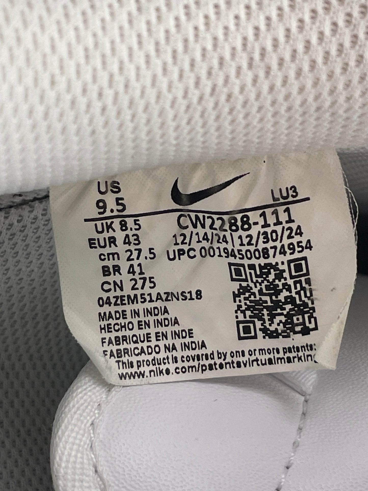 Nike Air Force 1 Low Triple White — buty sportowe męskie w bardzo dobrym stanie rozmiar 43, opcjonalne zdjęcie 2
