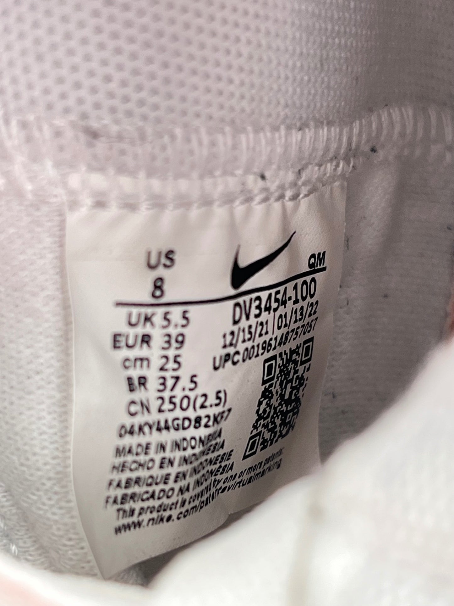 Nike Blazer Mid '77 Double Swoosh — buty sportowe męskie w bardzo dobrym stanie rozmiar 39, opcjonalne zdjęcie 1