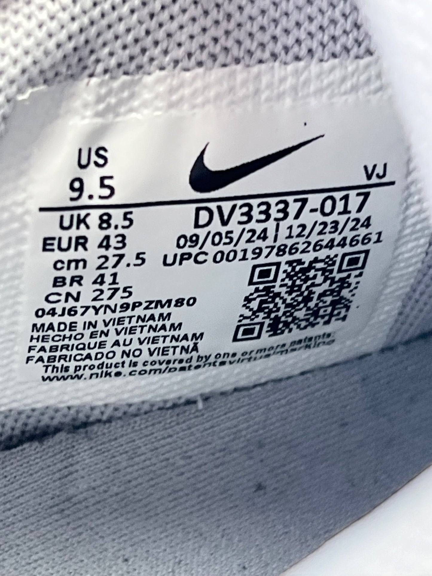 Nike Air Max DN — buty sportowe męskie w bardzo dobrym stanie rozmiar 43, opcjonalne zdjęcie 1
