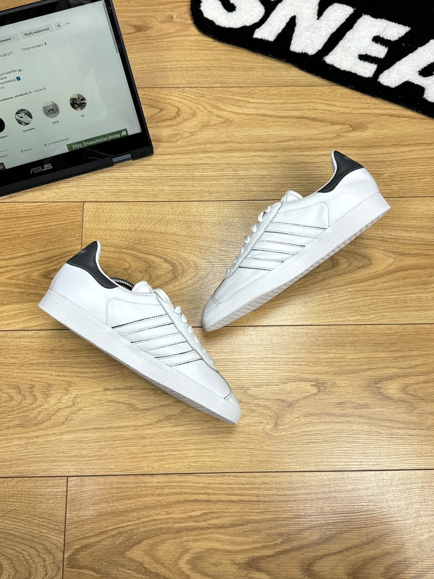 Adidas Gazelle (42 1/2)