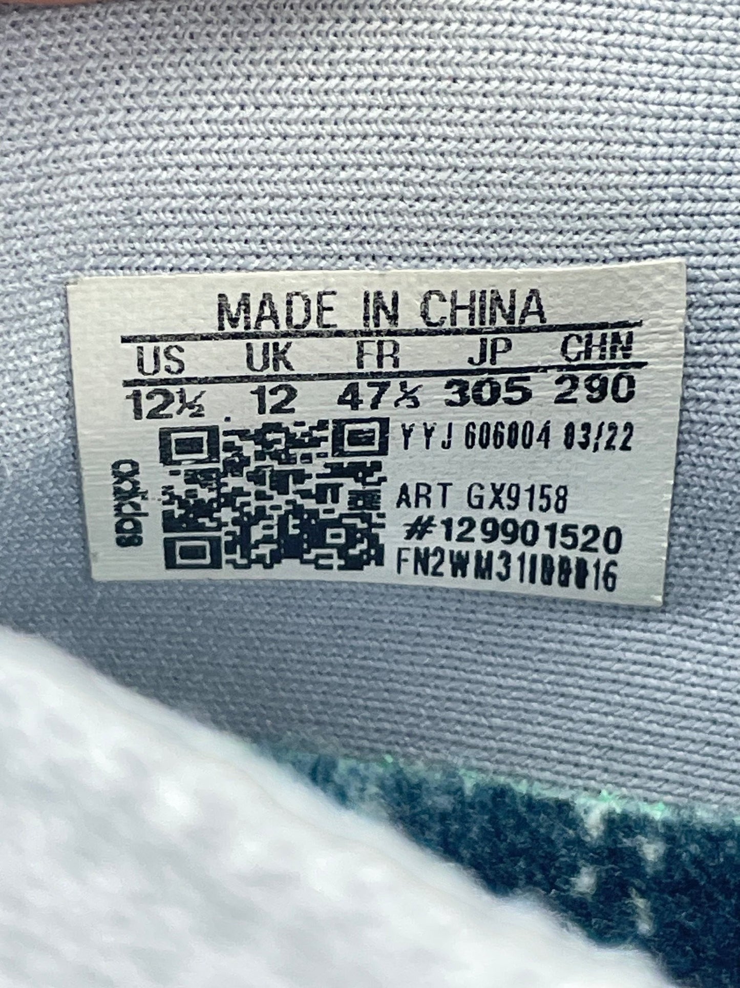 Adidas Ultraboost 22 Halo Silver — buty sportowe męskie w bardzo dobrym stanie rozmiar 47 1/3, opcjonalne zdjęcie 2