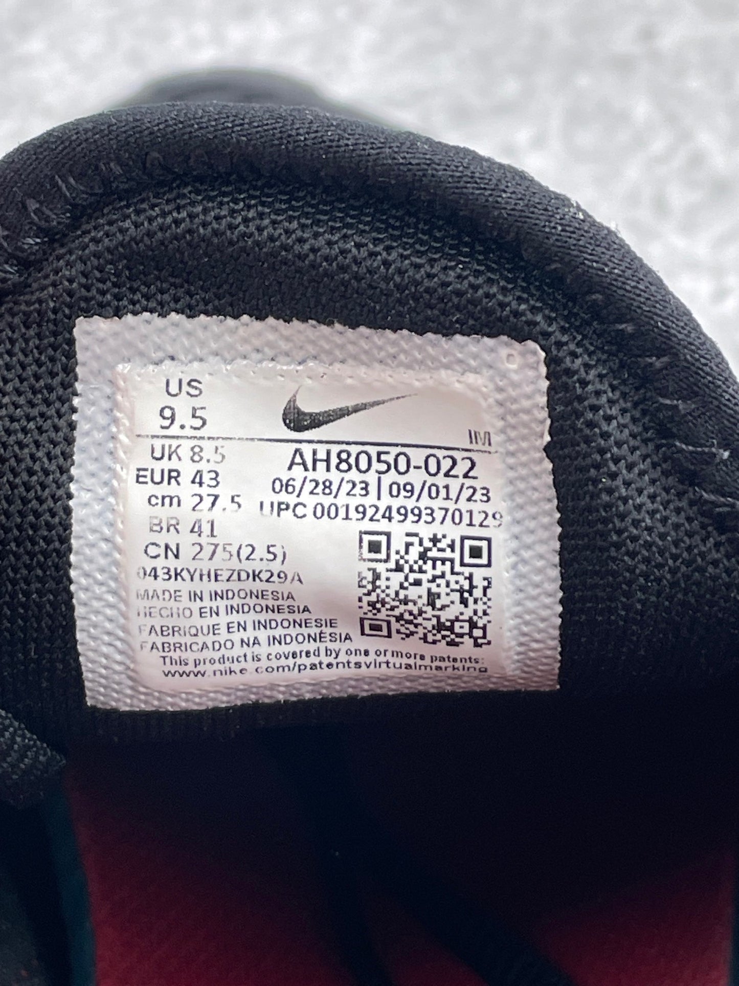 Nike Air Max 270 rozmiar 43
