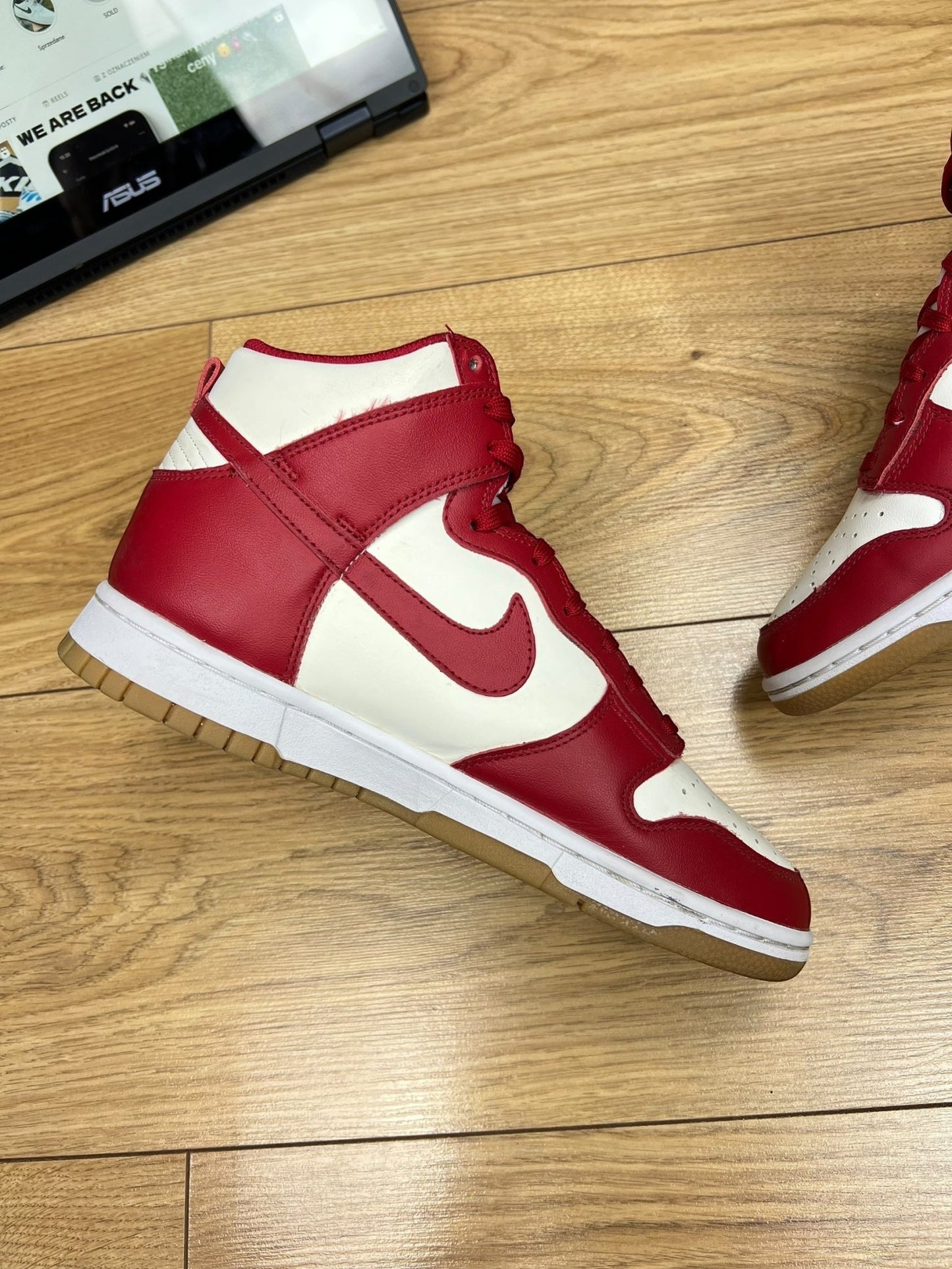 Nike Dunk High (40)