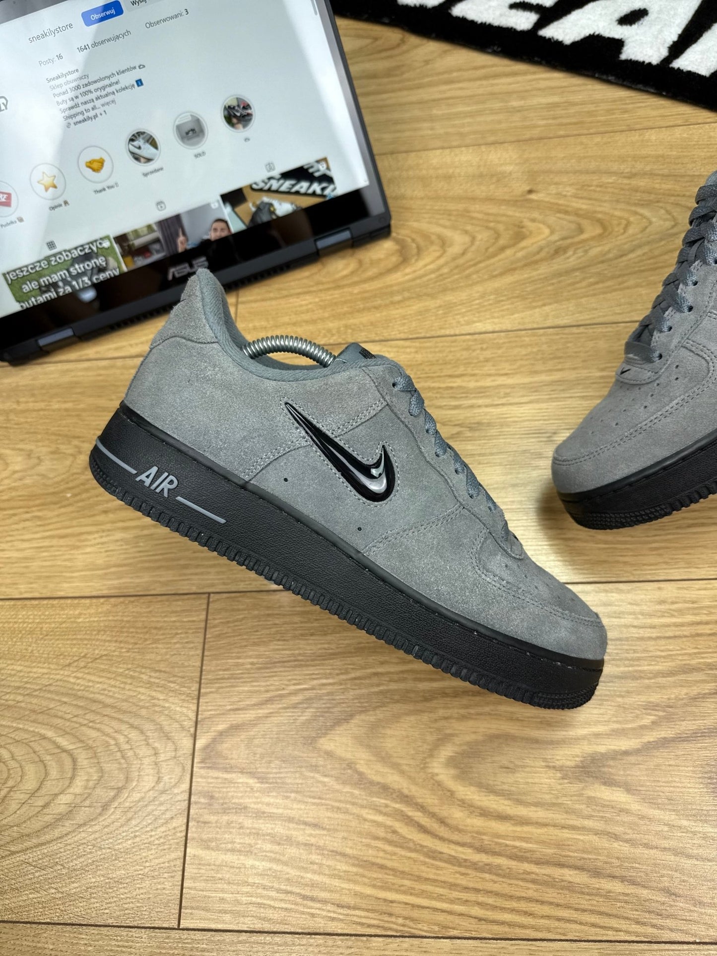 Nike Air Force 1 Low (43)