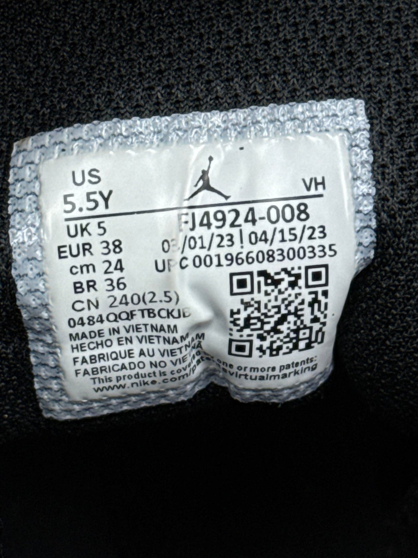 Nike Air Jordan 1 Mid (38)