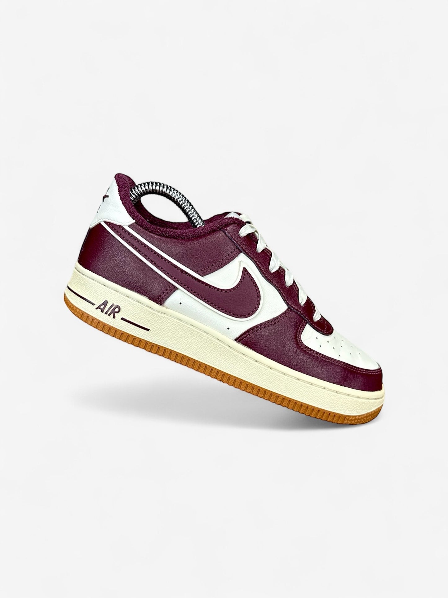 Nike Air Force 1 Low (37.5)