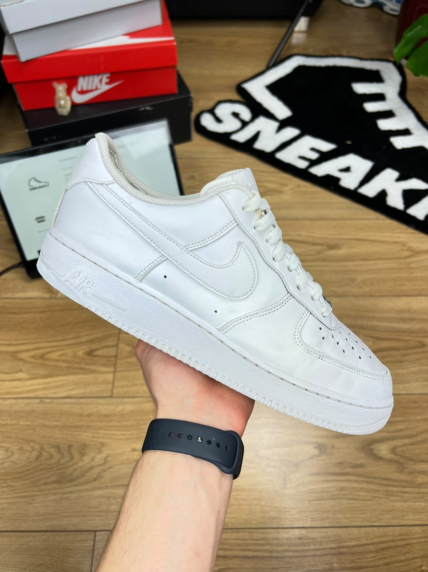 Nike Air Force 1 Low (45.5)