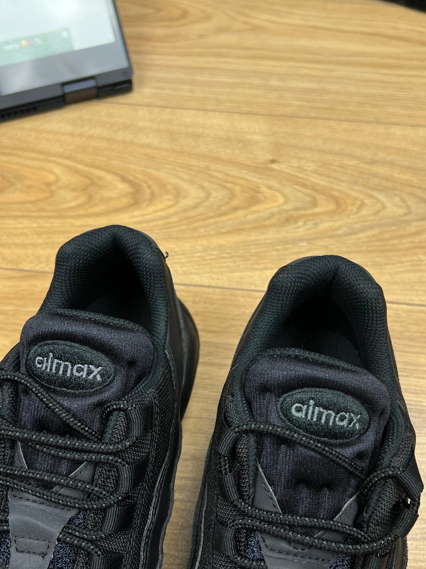 Nike Air Max 95 (42.5) - Nowe