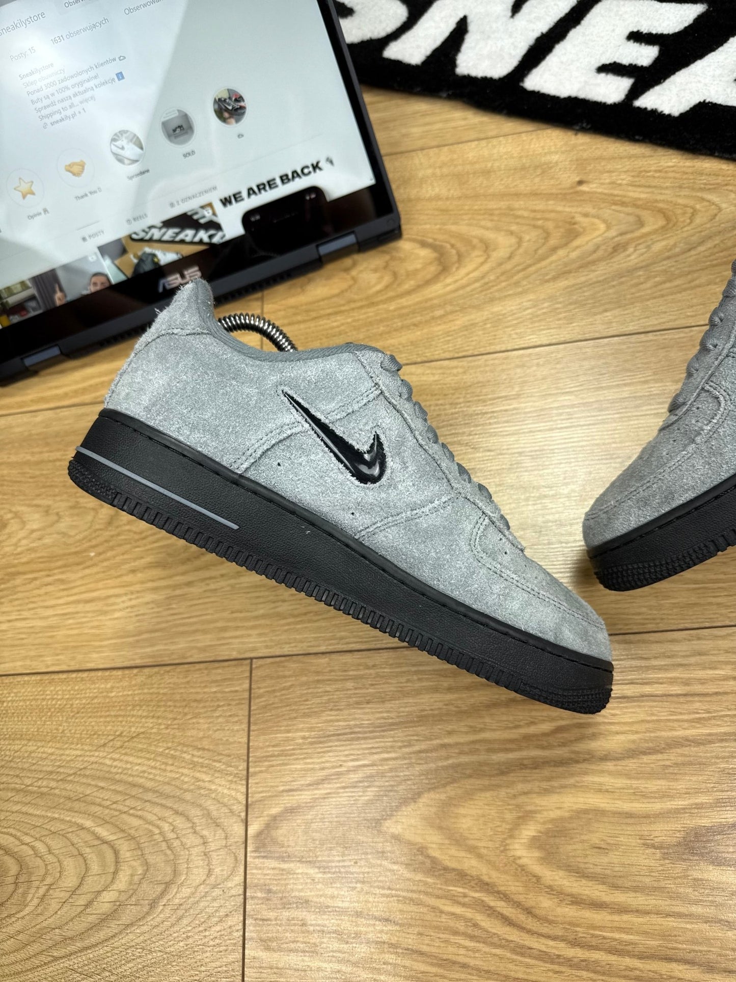Nike Air Force 1 Low (41)