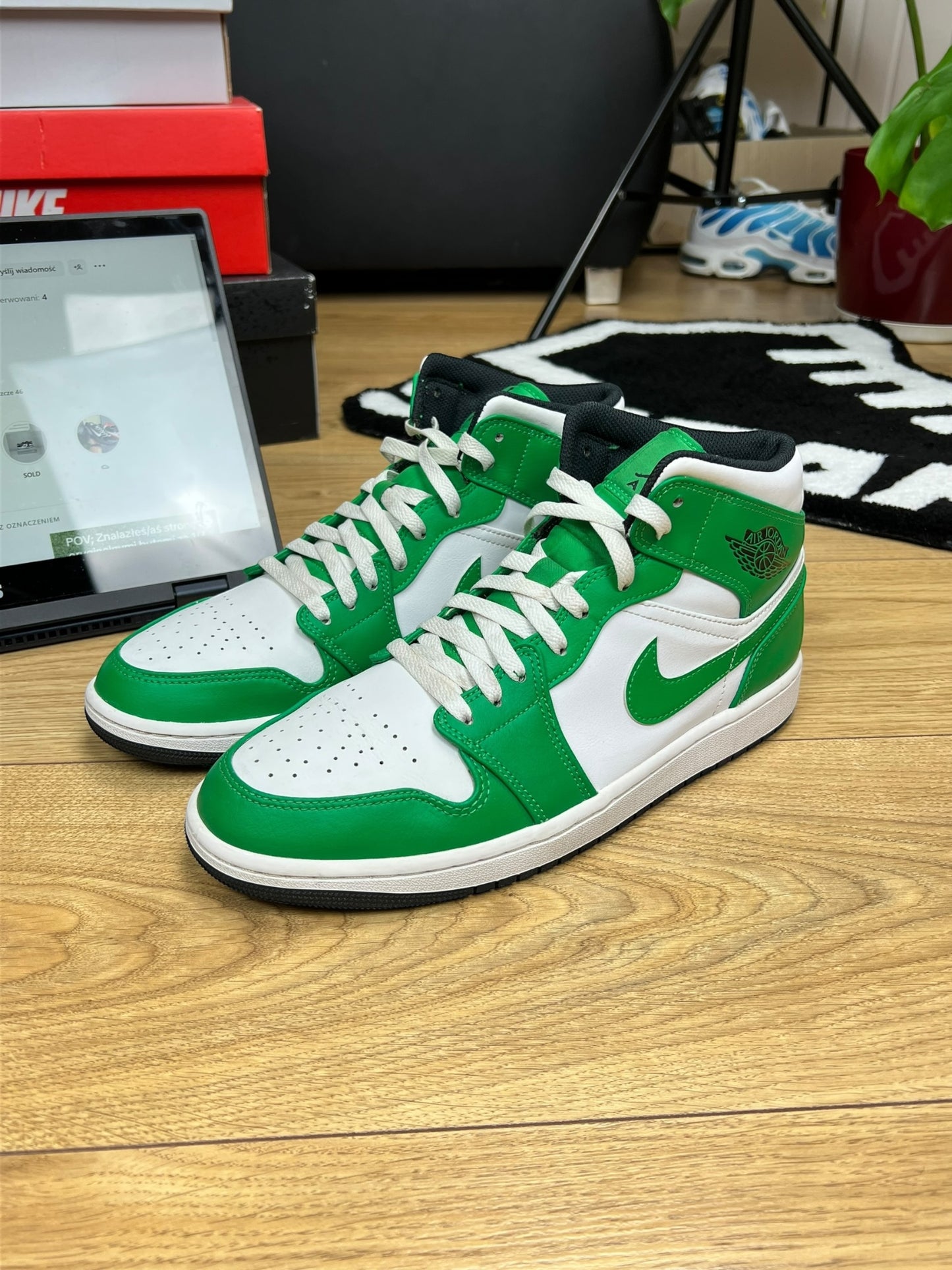 Nike Air Jordan 1 Mid (44.5)