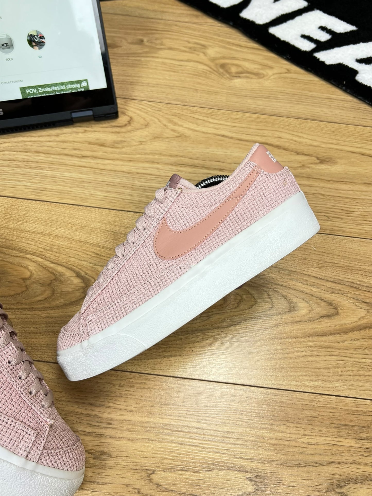 Nike Blazer Low Platform (40)