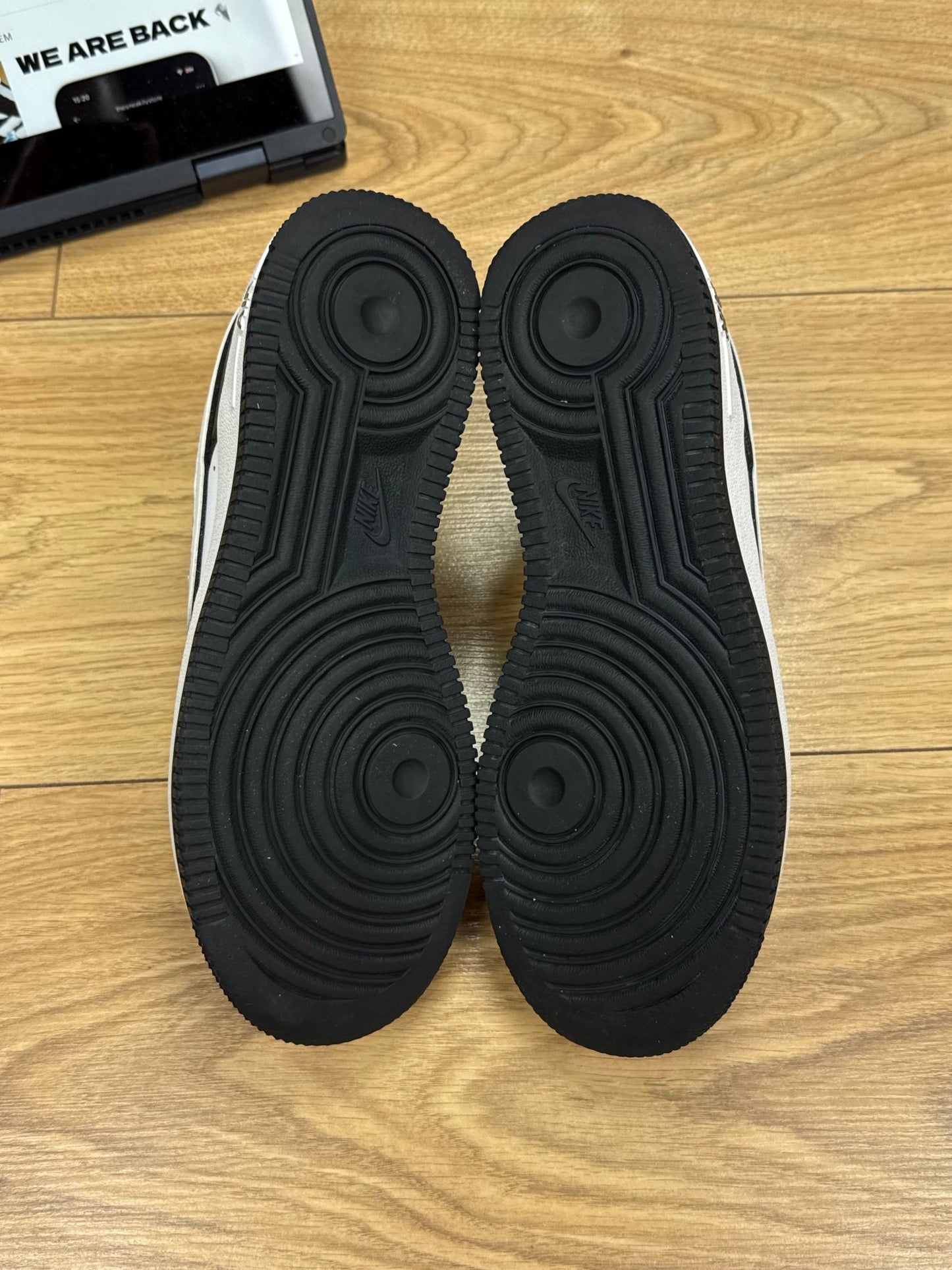 Nike Air Force 1 Low (36.5)