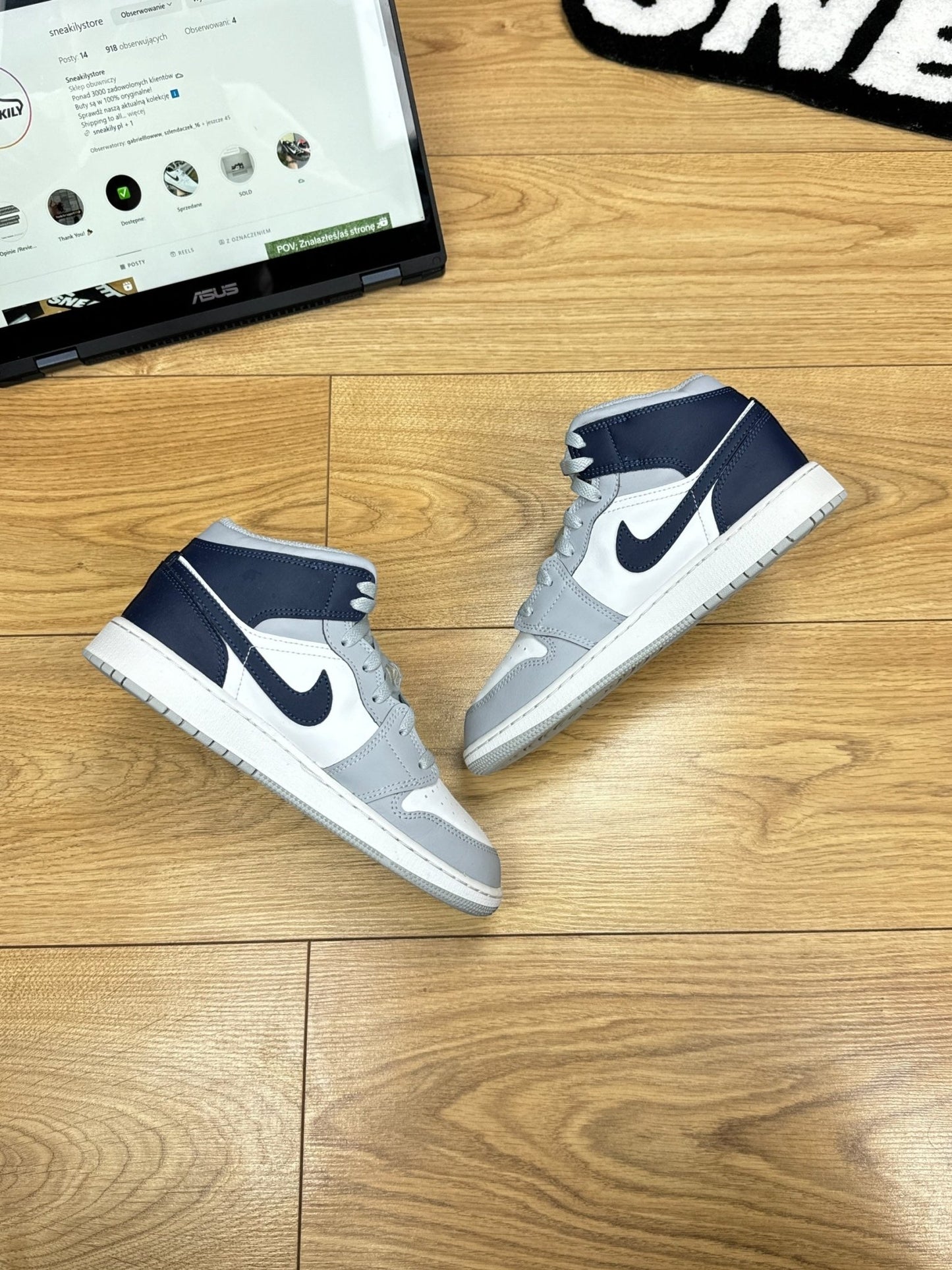 Nike Air Jordan 1 Mid (38.5)