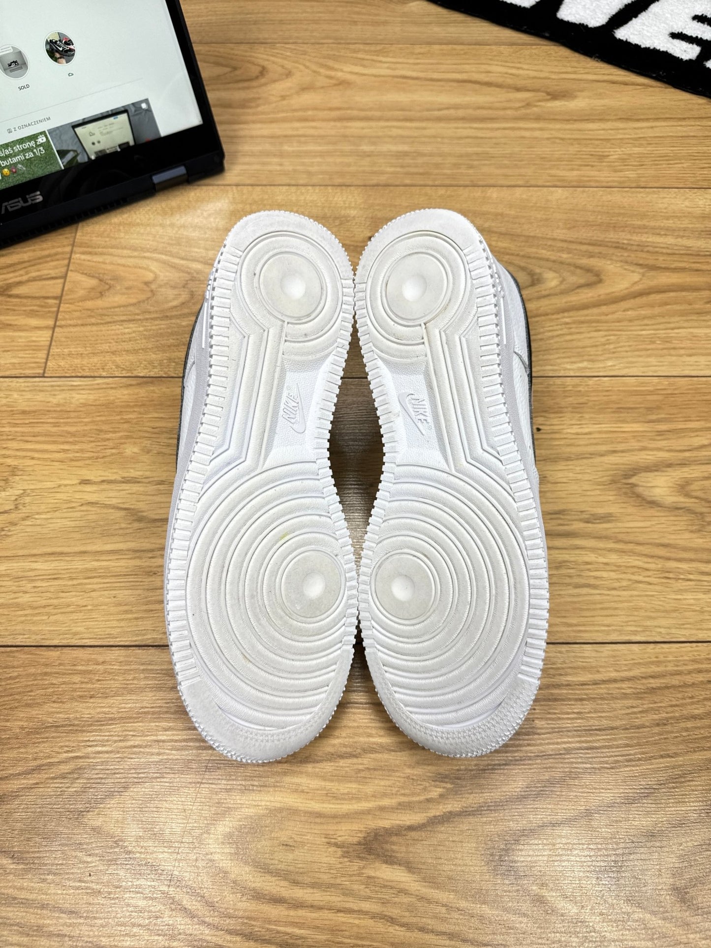 Nike Air Force 1 Low (42.5)