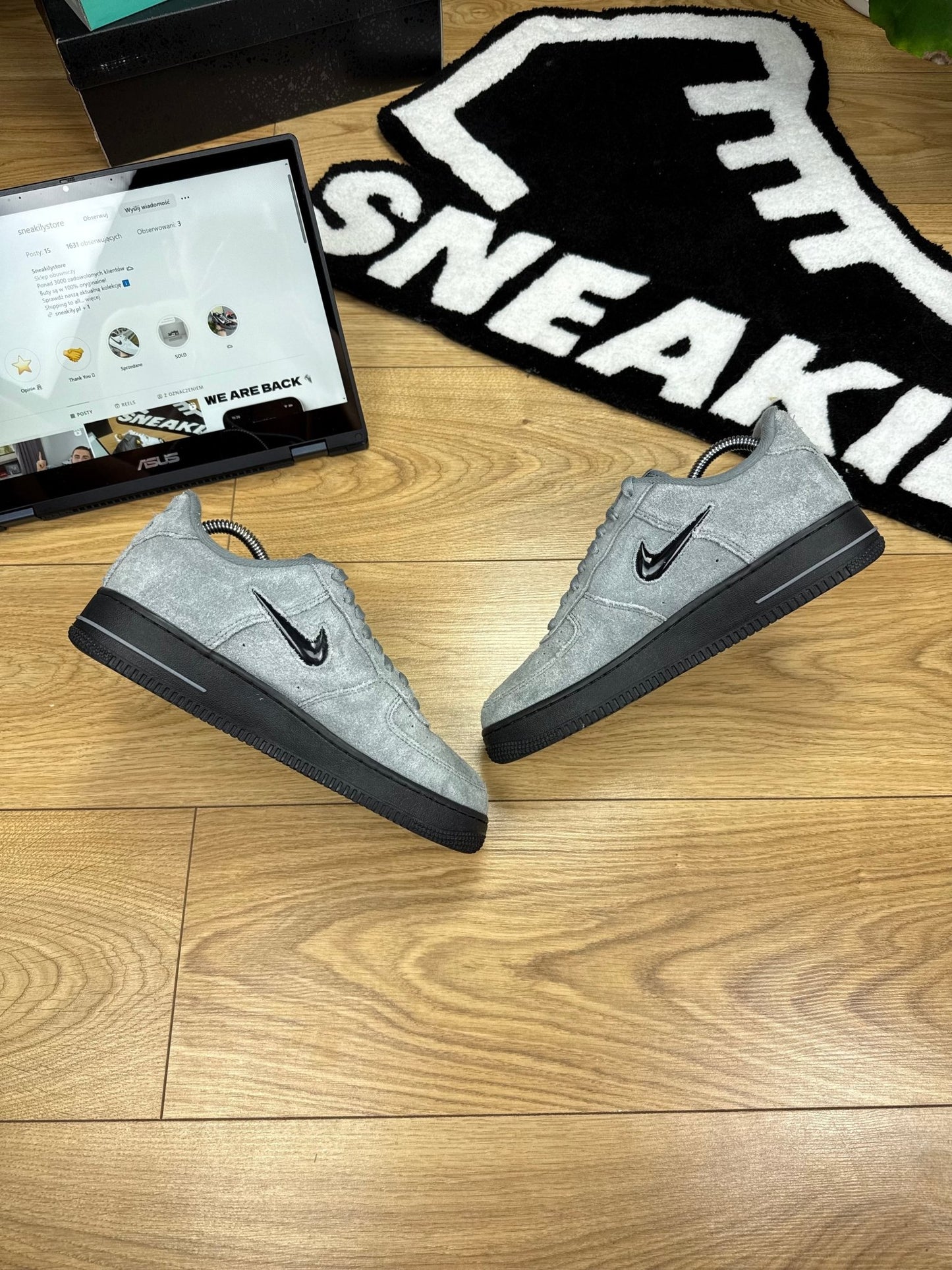 Nike Air Force 1 Low (41)