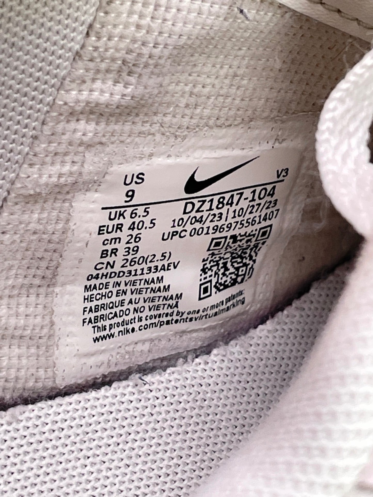 Nike Air Force 1 Shadow Platinum Violet — buty sportowe damskie w bardzo dobrym stanie rozmiar 40.5, etykieta z kodem modelu DZ1847-104