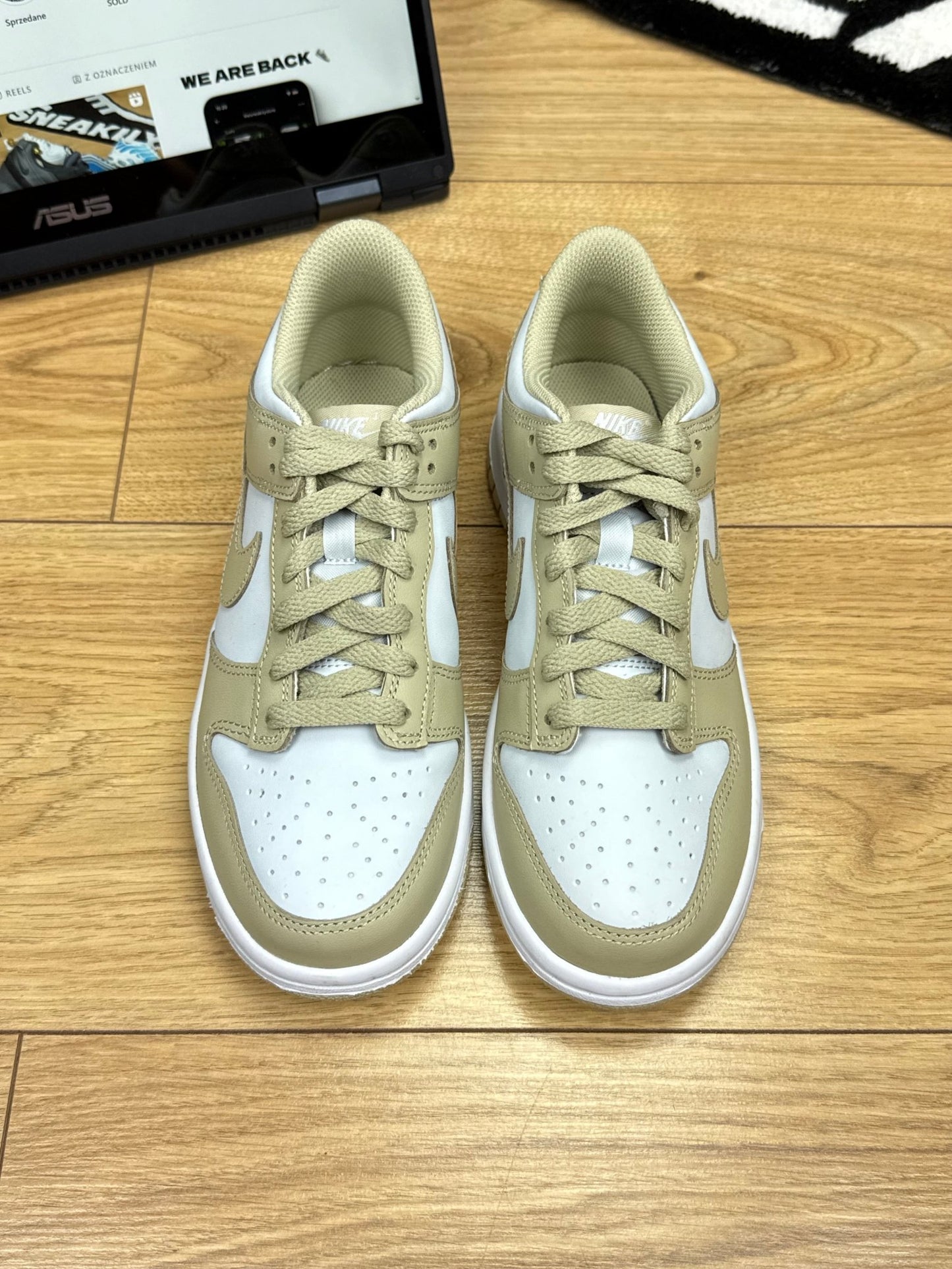 Nike Dunk Low (38)
