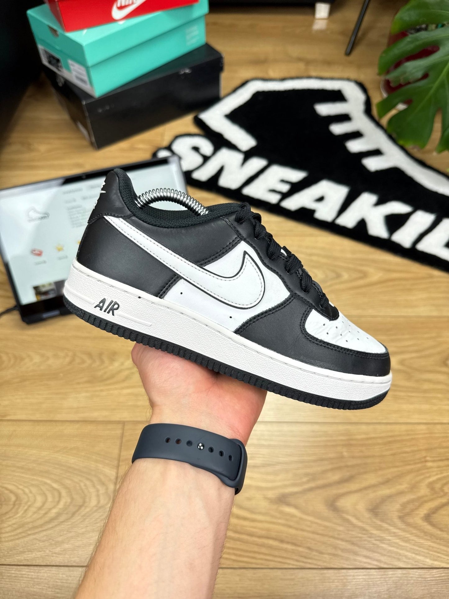 Nike Air Force 1 Low (36.5)