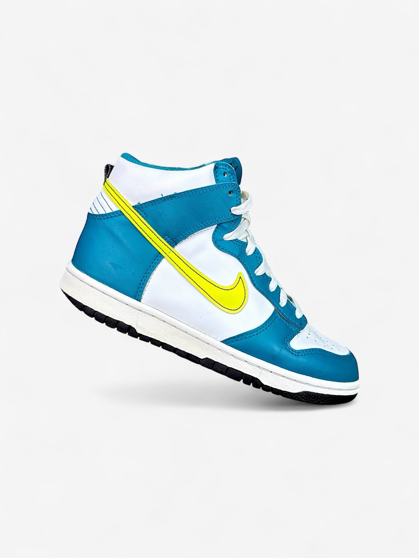 Nike Dunk High (40)