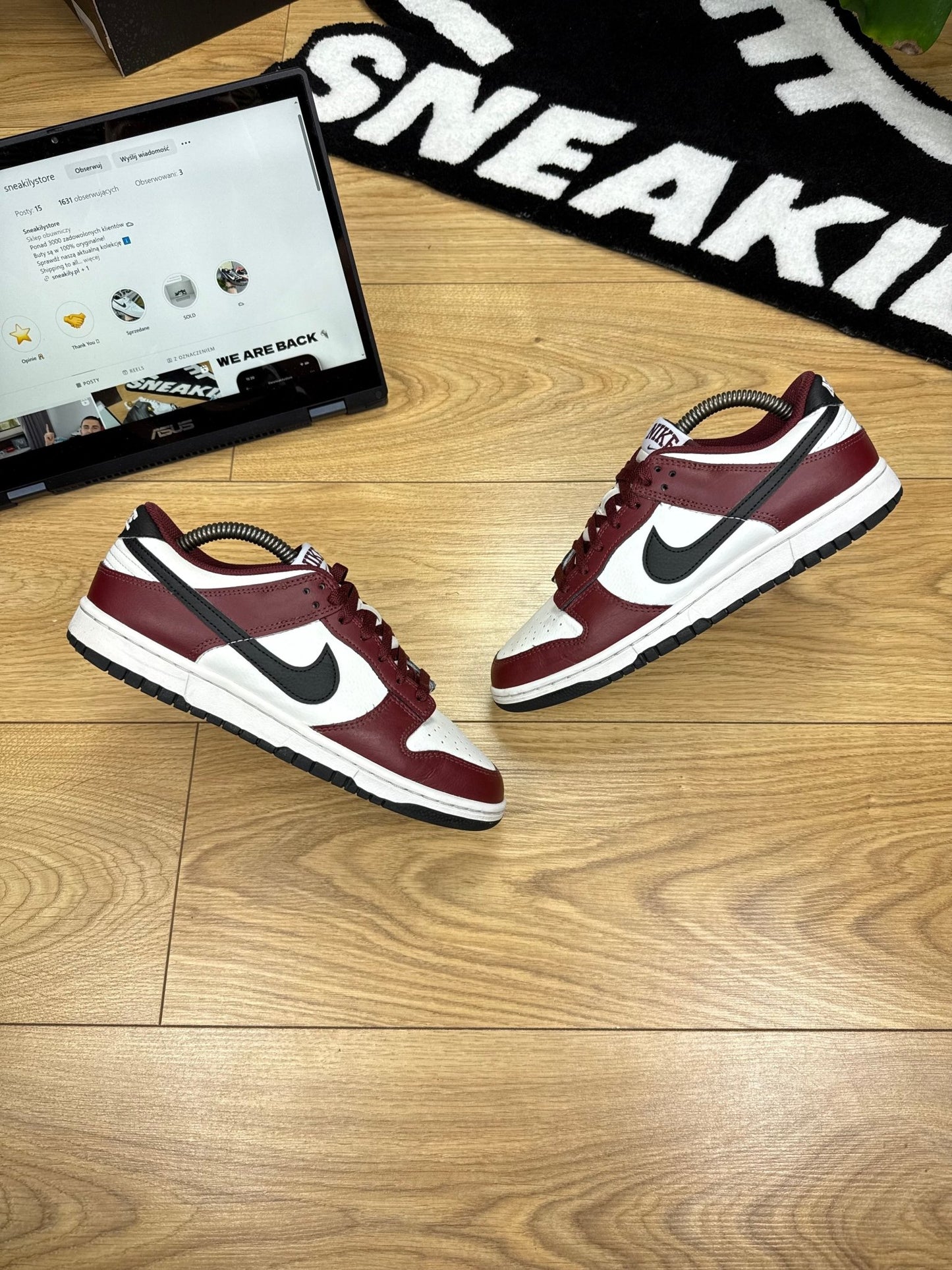 Nike Dunk Low (41)