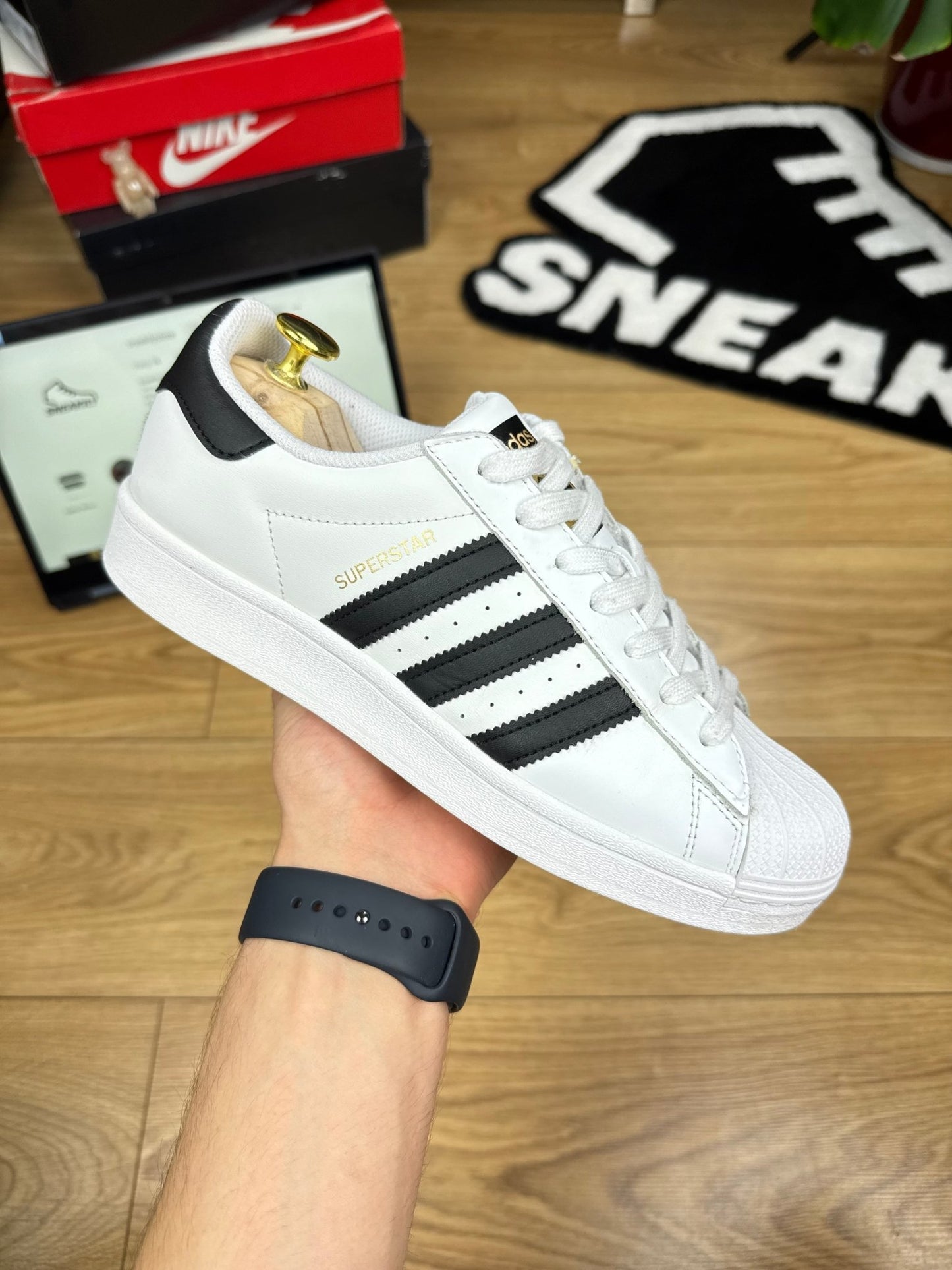 Adidas Superstar (40)