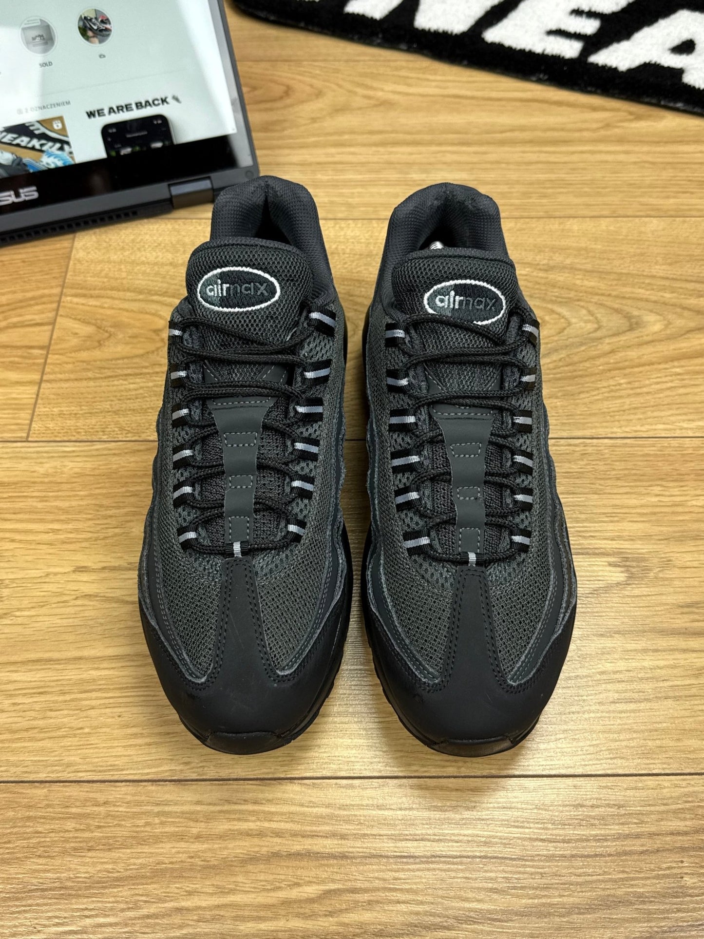 Nike Air Max 95 (42.5)