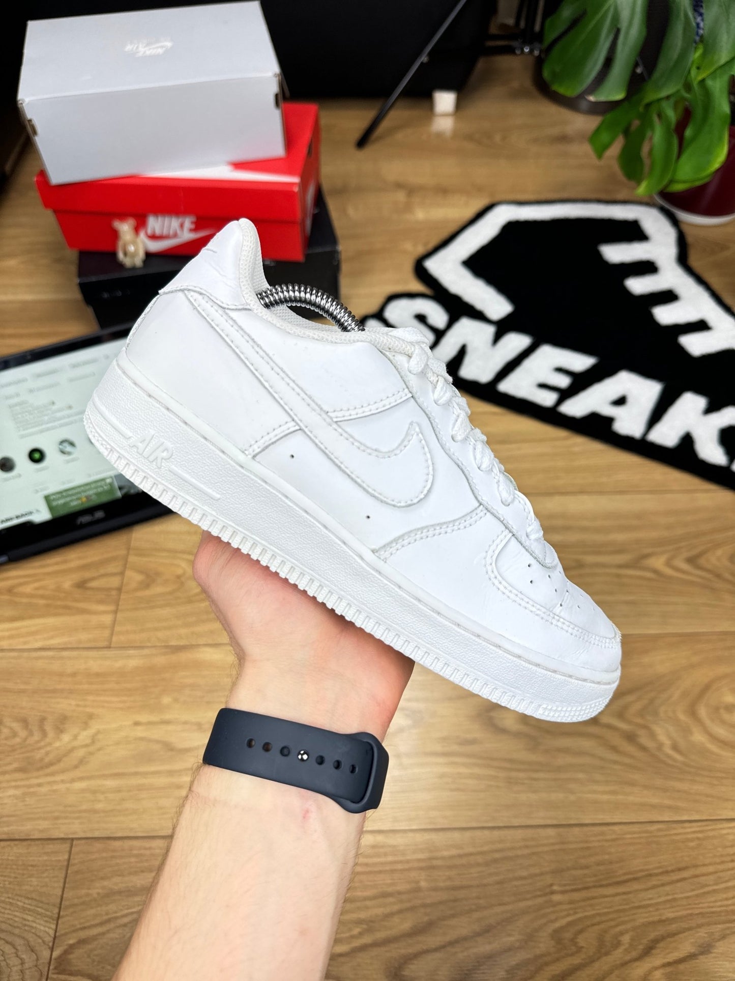 Nike Air Force 1 Low (38.5)