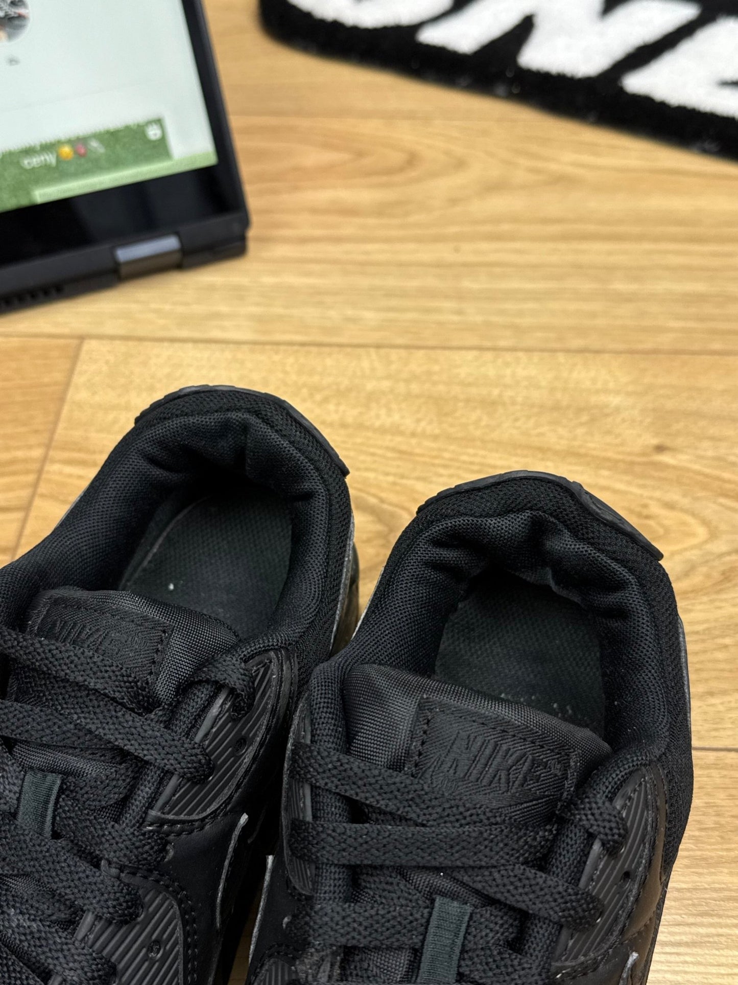 Nike Air Max 90 (40.5)
