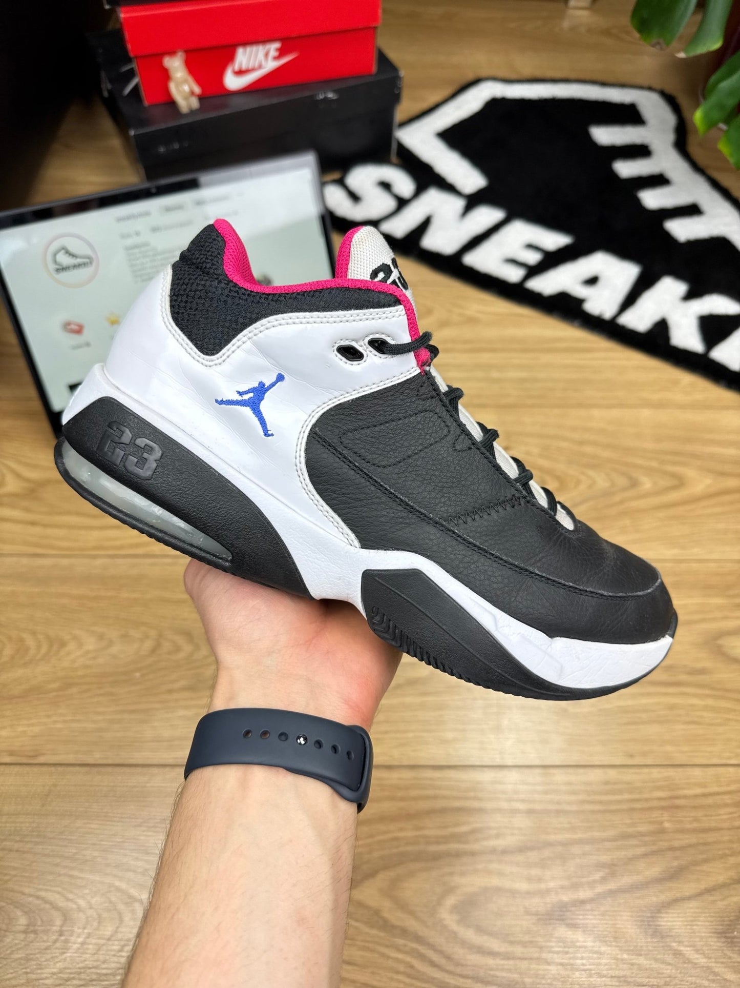 Nike Air Jordan Max Aura 3 (44)