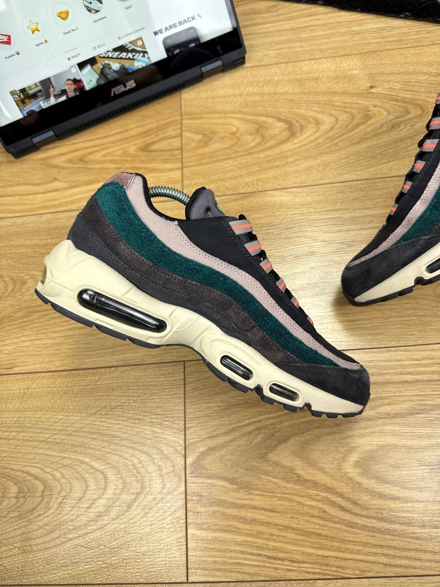 Nike Air Max 95 (42)